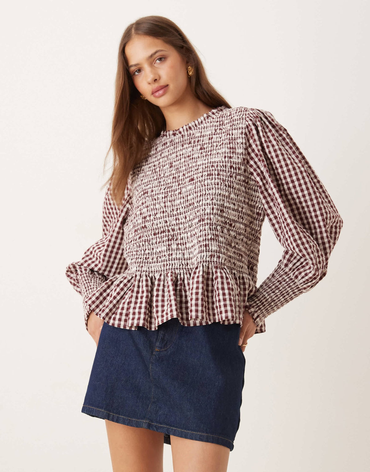 Nobody's Child Knowles balloon sleeve shirred blouse in brown check - ASOS Sample Sale