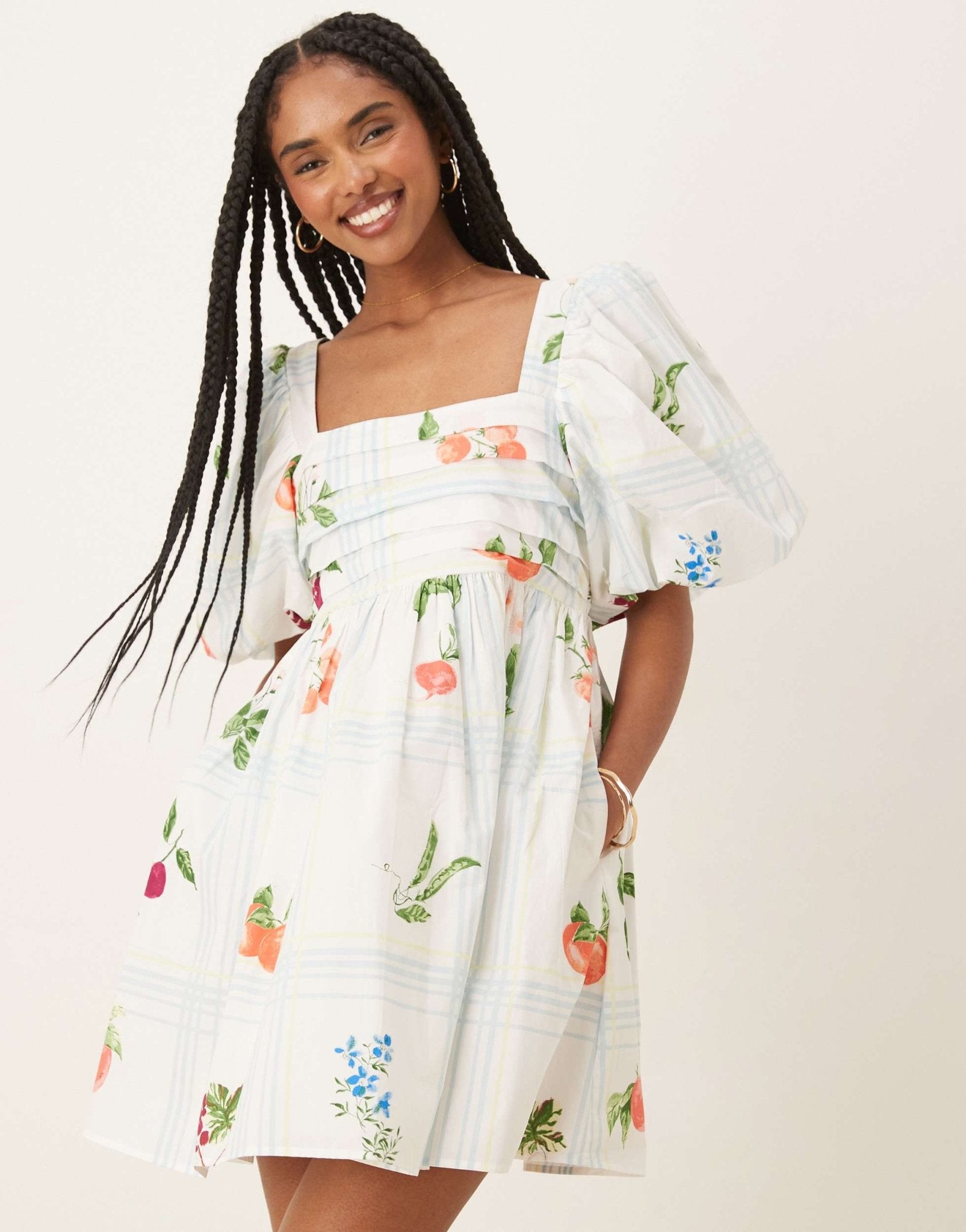 Nobody's Child Nova puff sleeve mini dress in fruit check print - ASOS Sample Sale