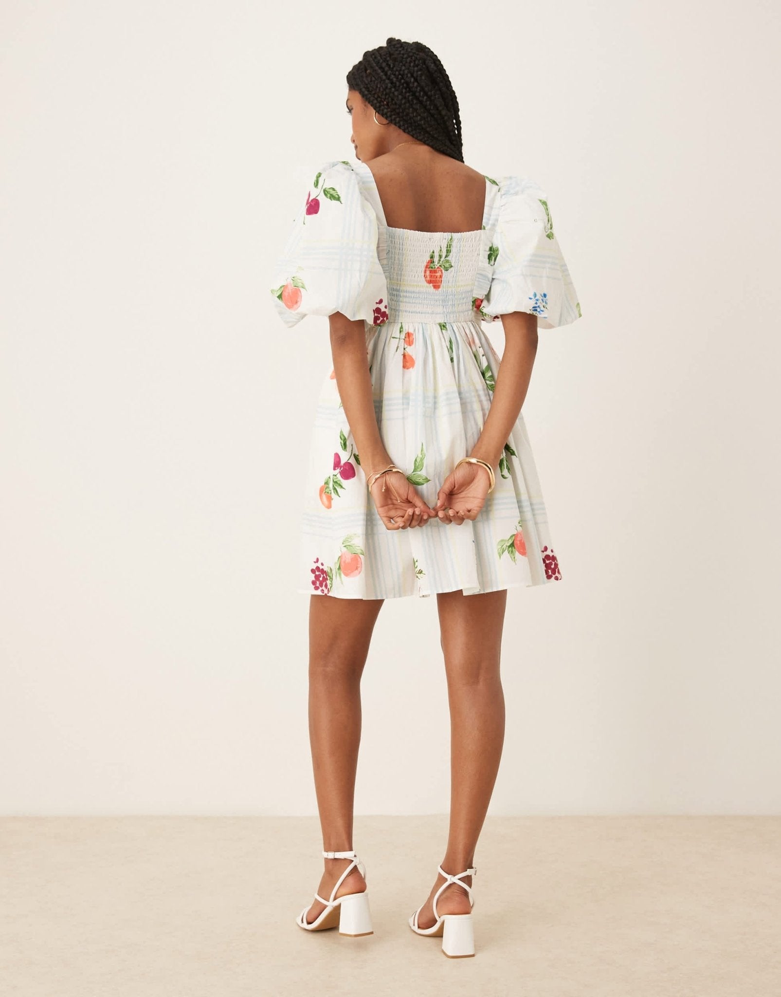 Nobody's Child Nova puff sleeve mini dress in fruit check print - ASOS Sample Sale