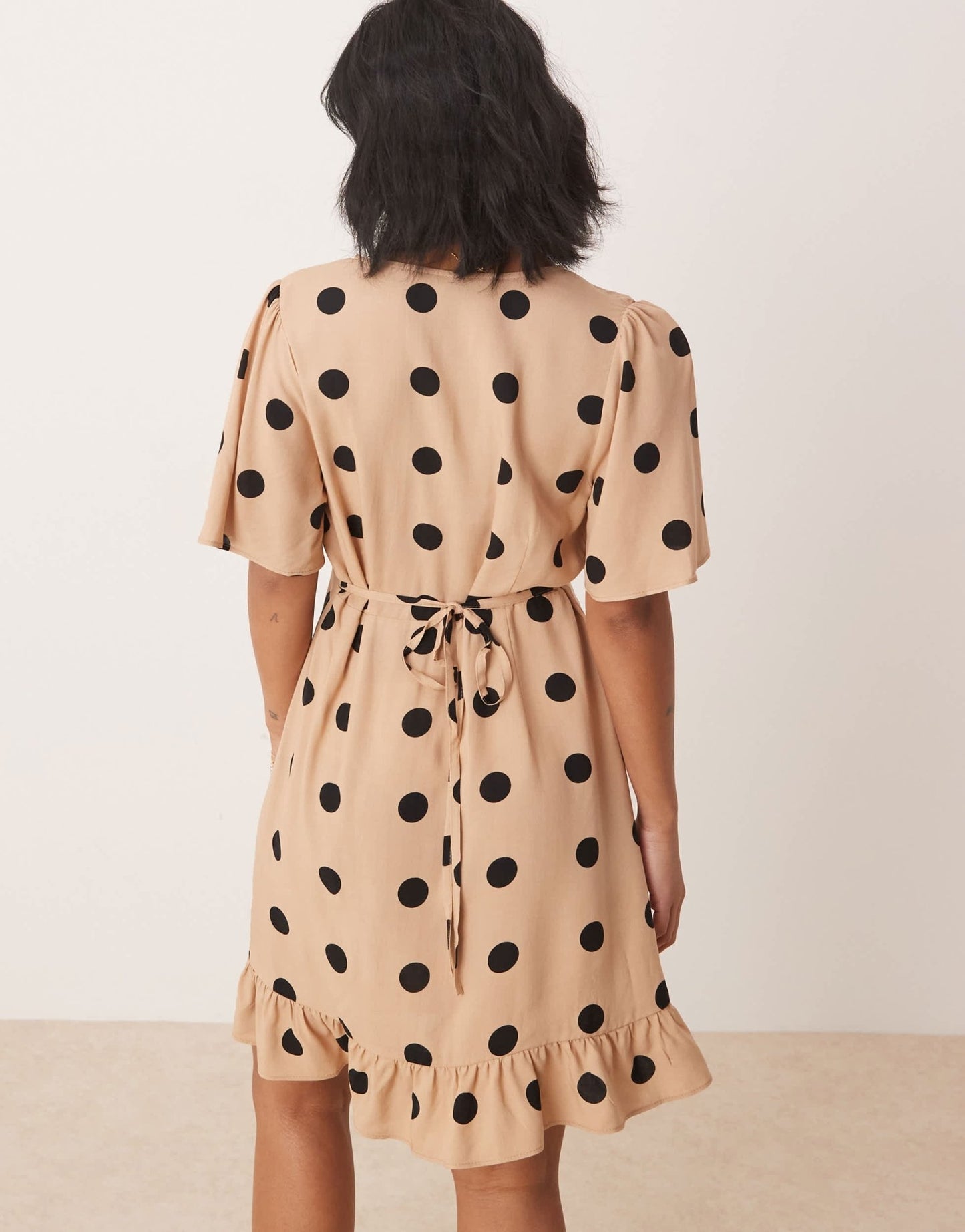 Nobody's Child Petite Dalia mini tea dress in tan spot - ASOS Sample Sale