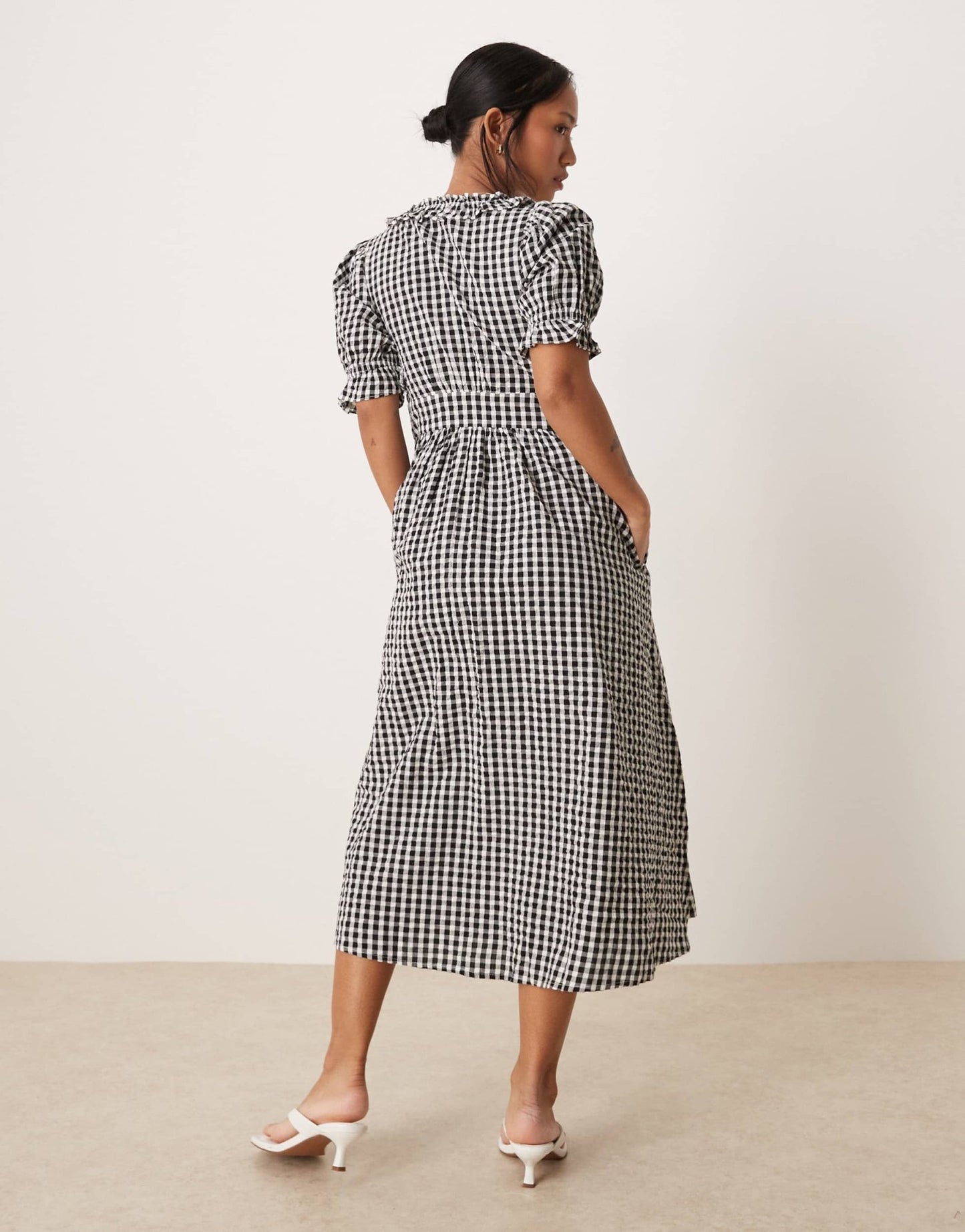 Nobody's Child Petite Flossie frill detail midi dress in black gingham - ASOS Sample Sale