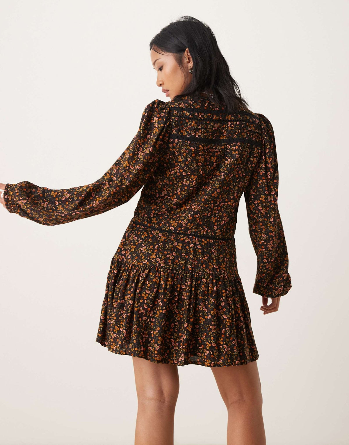 Nobody's Child Petite marley mini dress in orange floral - ASOS Sample Sale