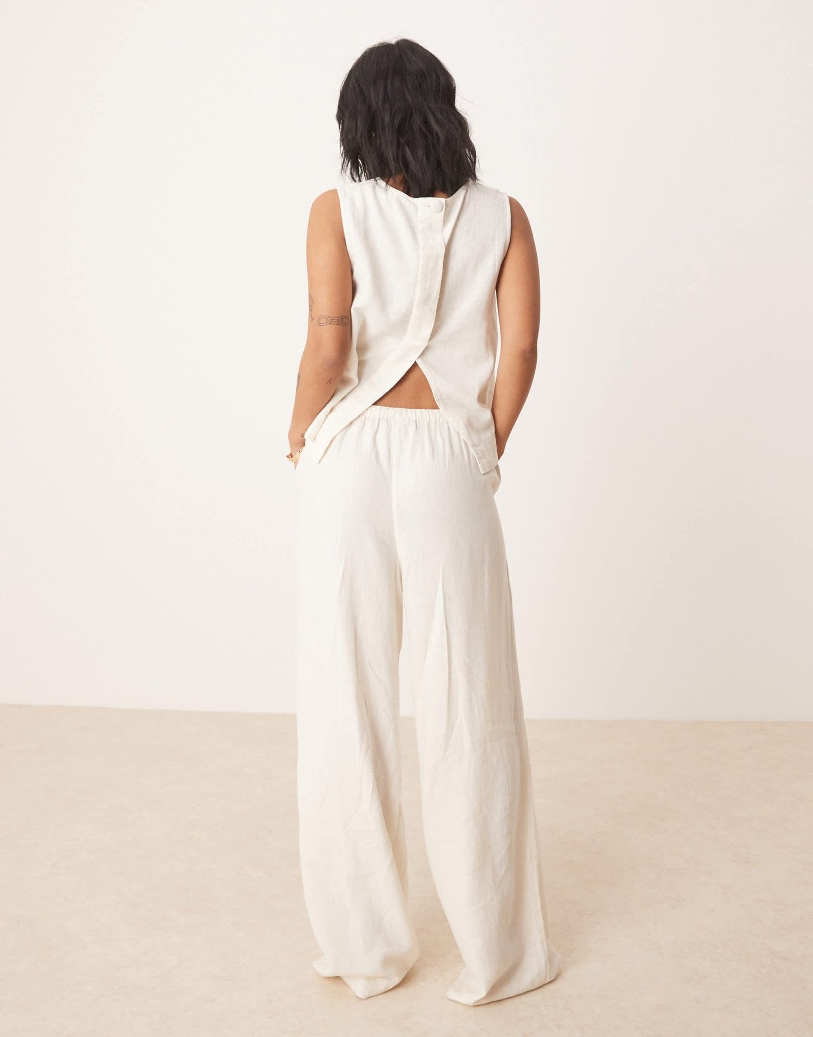 Nobody's Child Petite Shona straight leg trousers co-ord in cream - ASOS Sample Sale