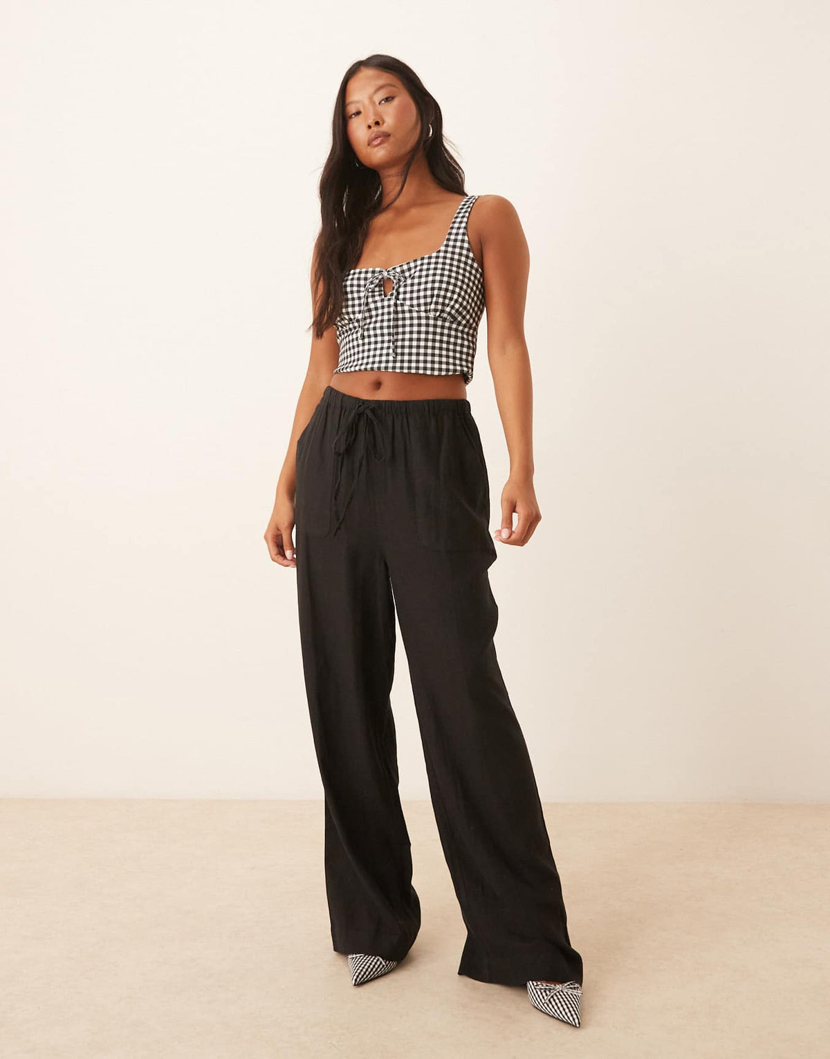Nobody's Child Petite Shona straight leg trousers in black - ASOS Sample Sale