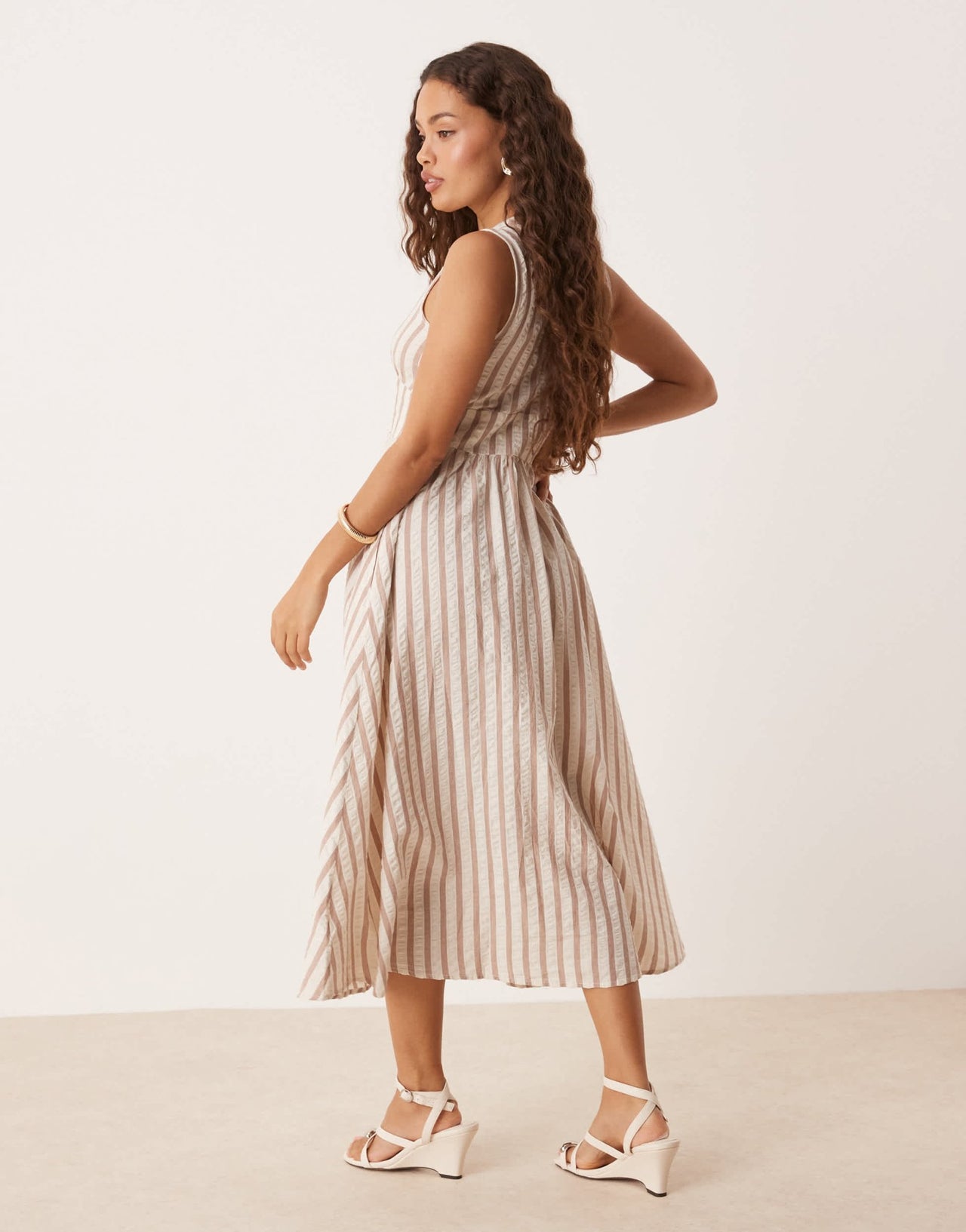 Nobody's Child Petite Starlight sleeveless midi dress in neutral stripe - ASOS Sample Sale