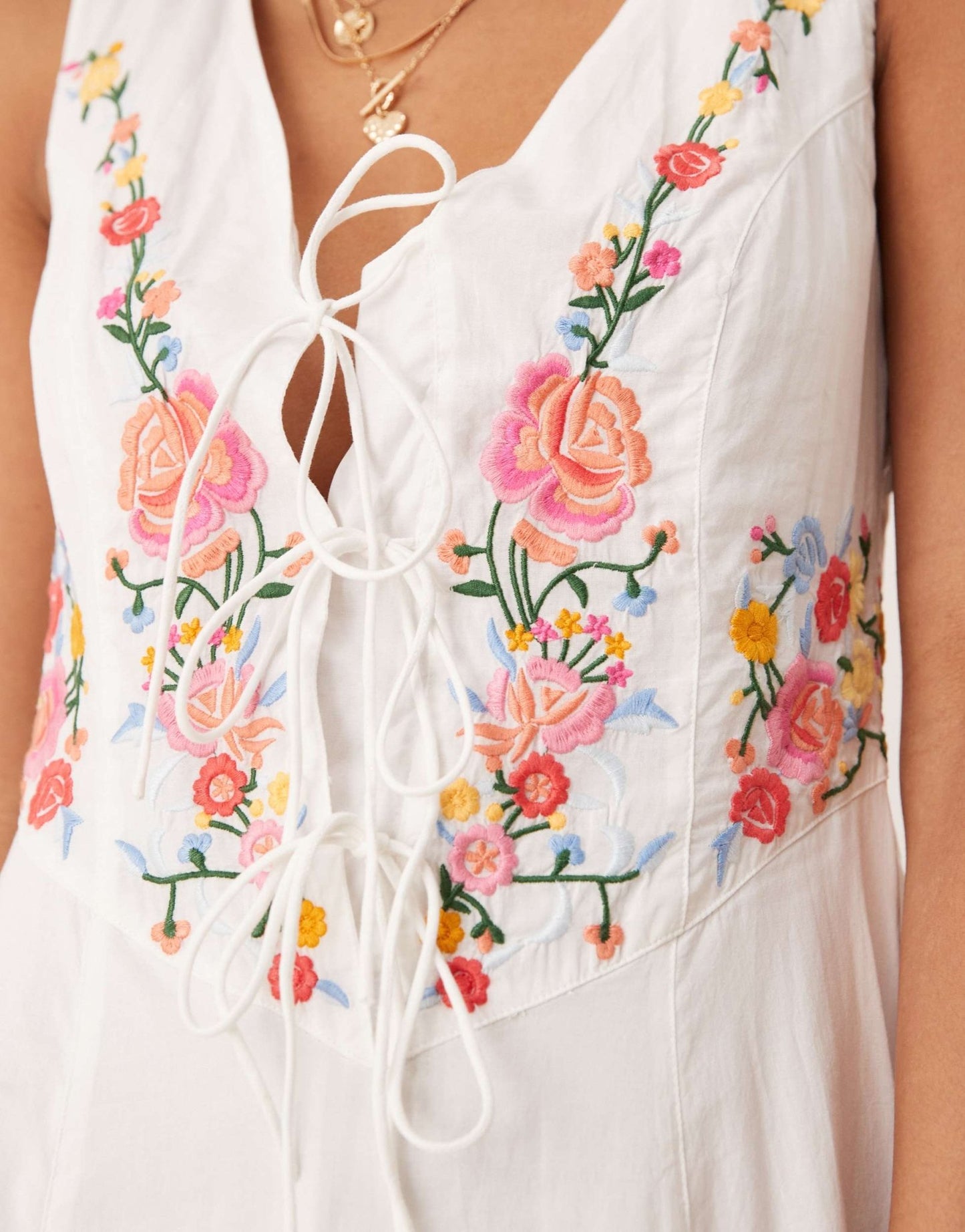 Nobody's Child Terra embroidered midi dress in white - ASOS Sample Sale