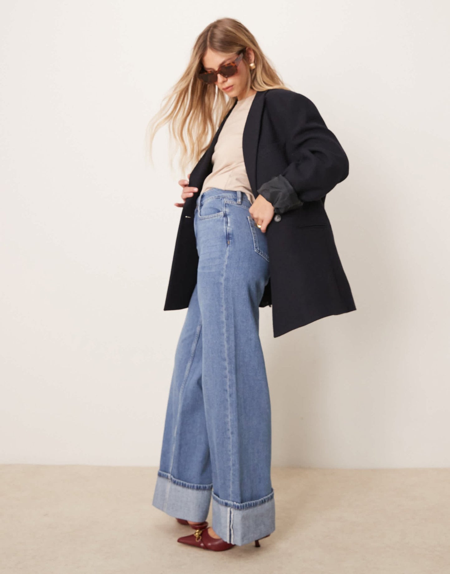 Nobody's Child turn up wide leg jeans in mid wash denim - ASOS Sample Sale