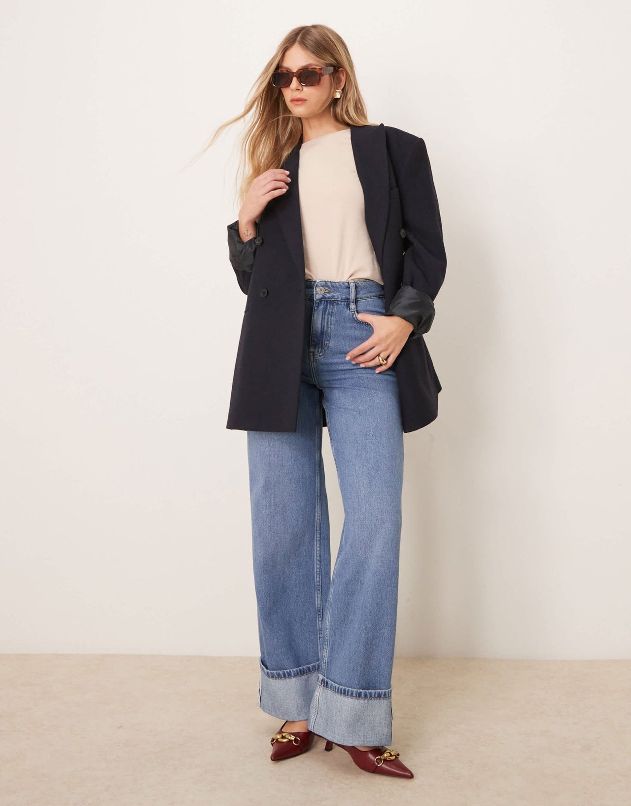 Nobody's Child turn up wide leg jeans in mid wash denim - ASOS Sample Sale