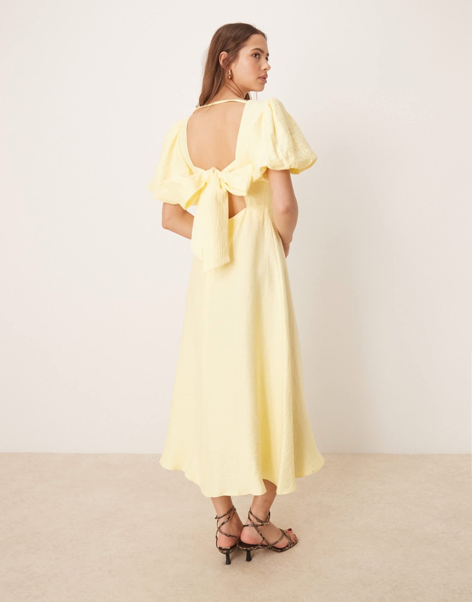 Nobody's Child Zola puff sleeve midi dress in yellow - ASOS Sample Sale