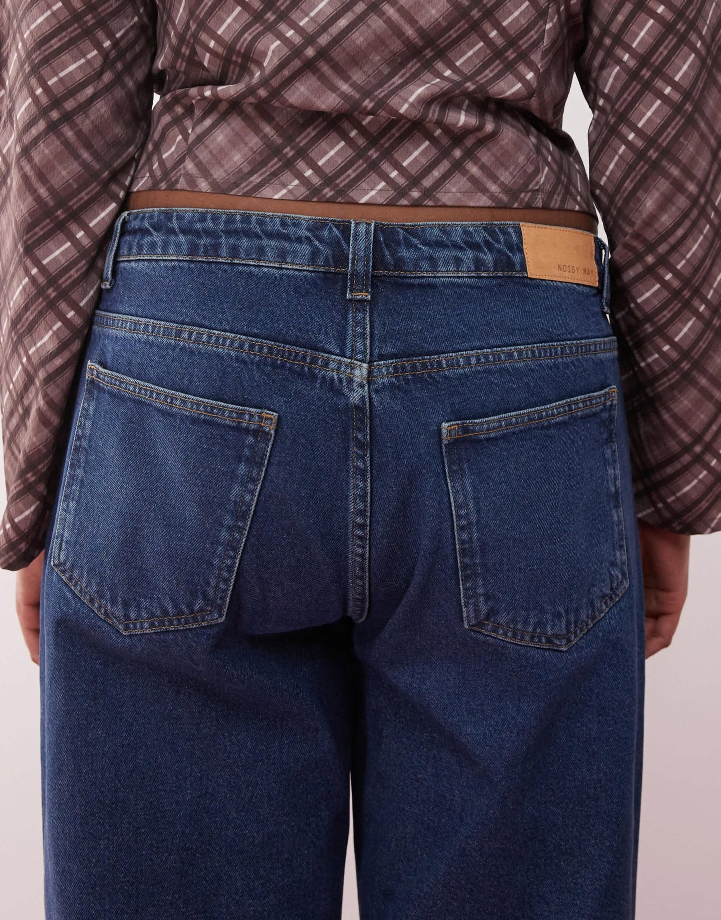 Noisy May Curve Alexa mid rise wide leg jeans in mid blue denim - ASOS Sample Sale