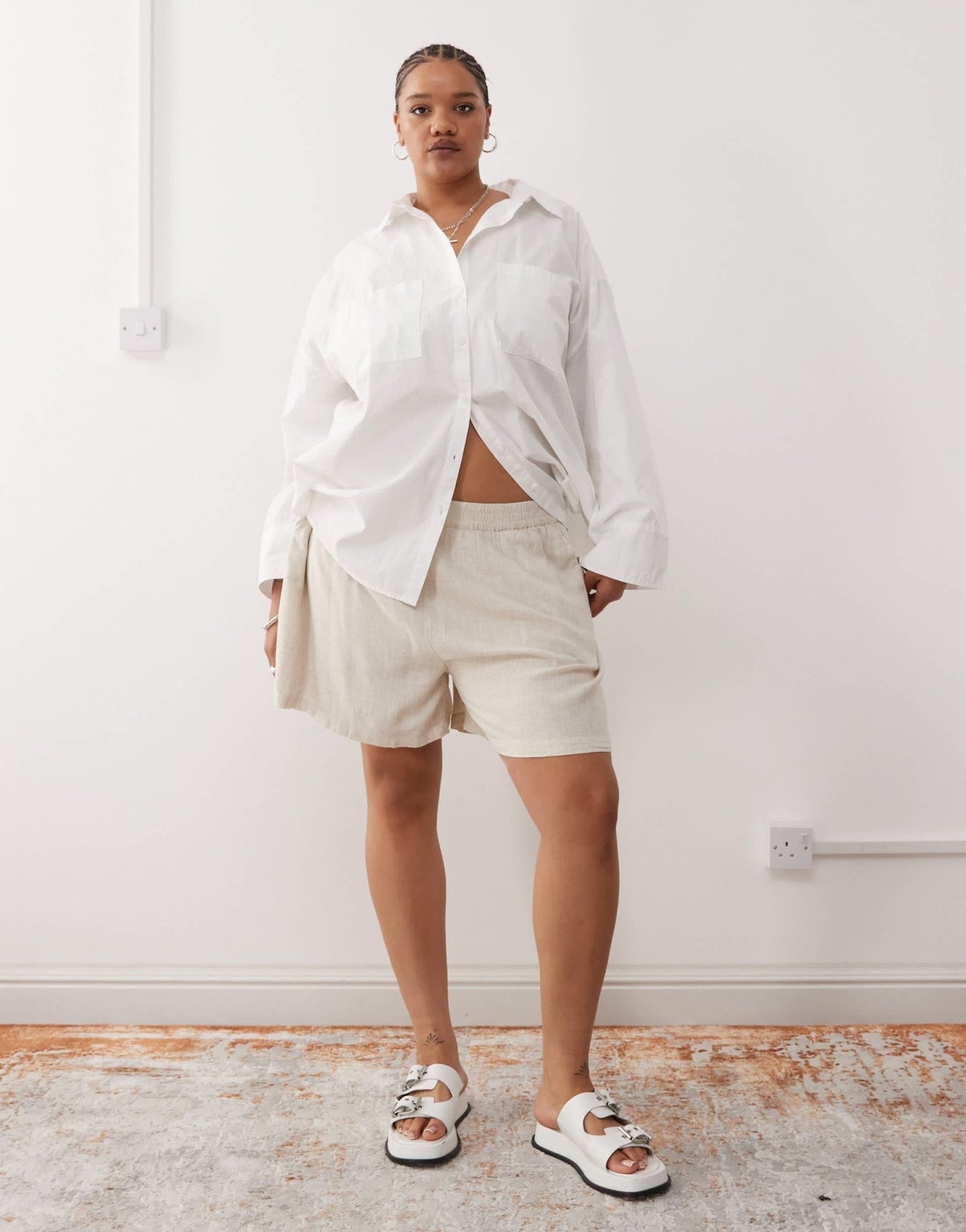 Noisy May Curve linen mix short in oatmeal - ASOS Sample Sale