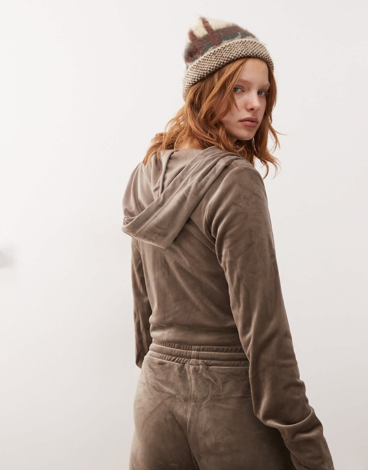 Noisy May zip through cropped velour hoodie co - ord in mink - ASOS Sample Sale
