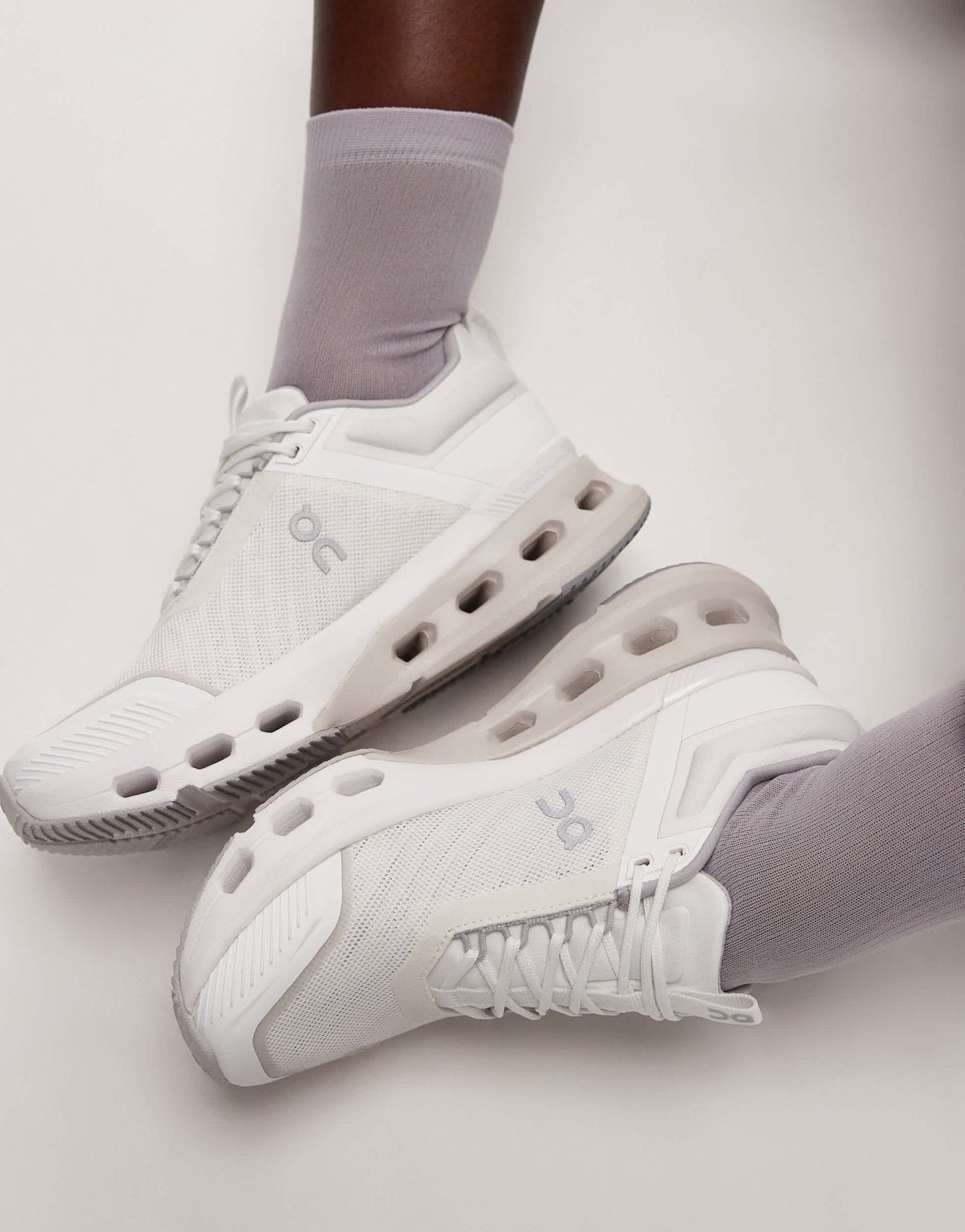 ON Cloudnova X training trainers in white - ASOS Sample Sale