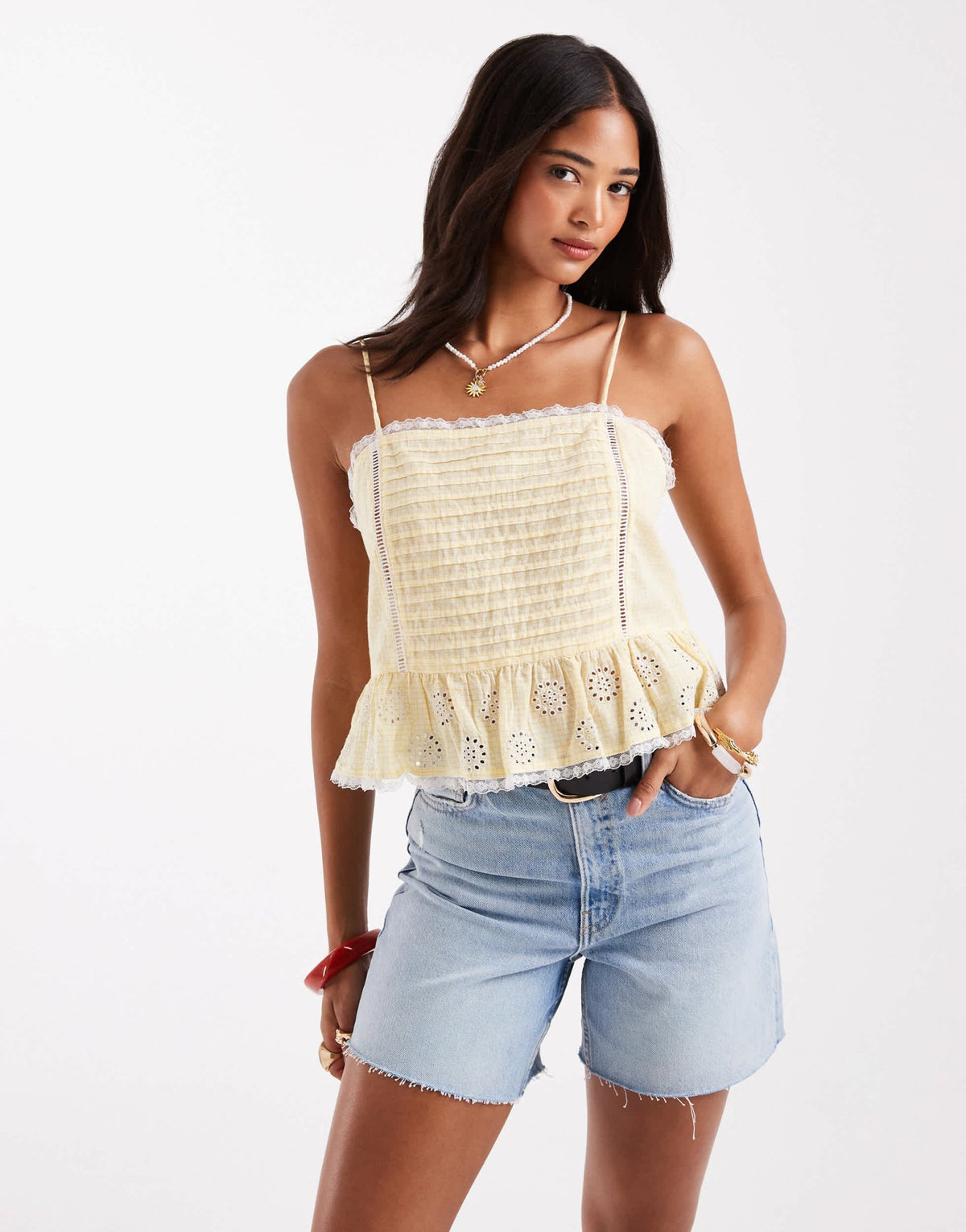 ONLY broderie crop cami in lemon gingham with lace trim - ASOS Sample Sale