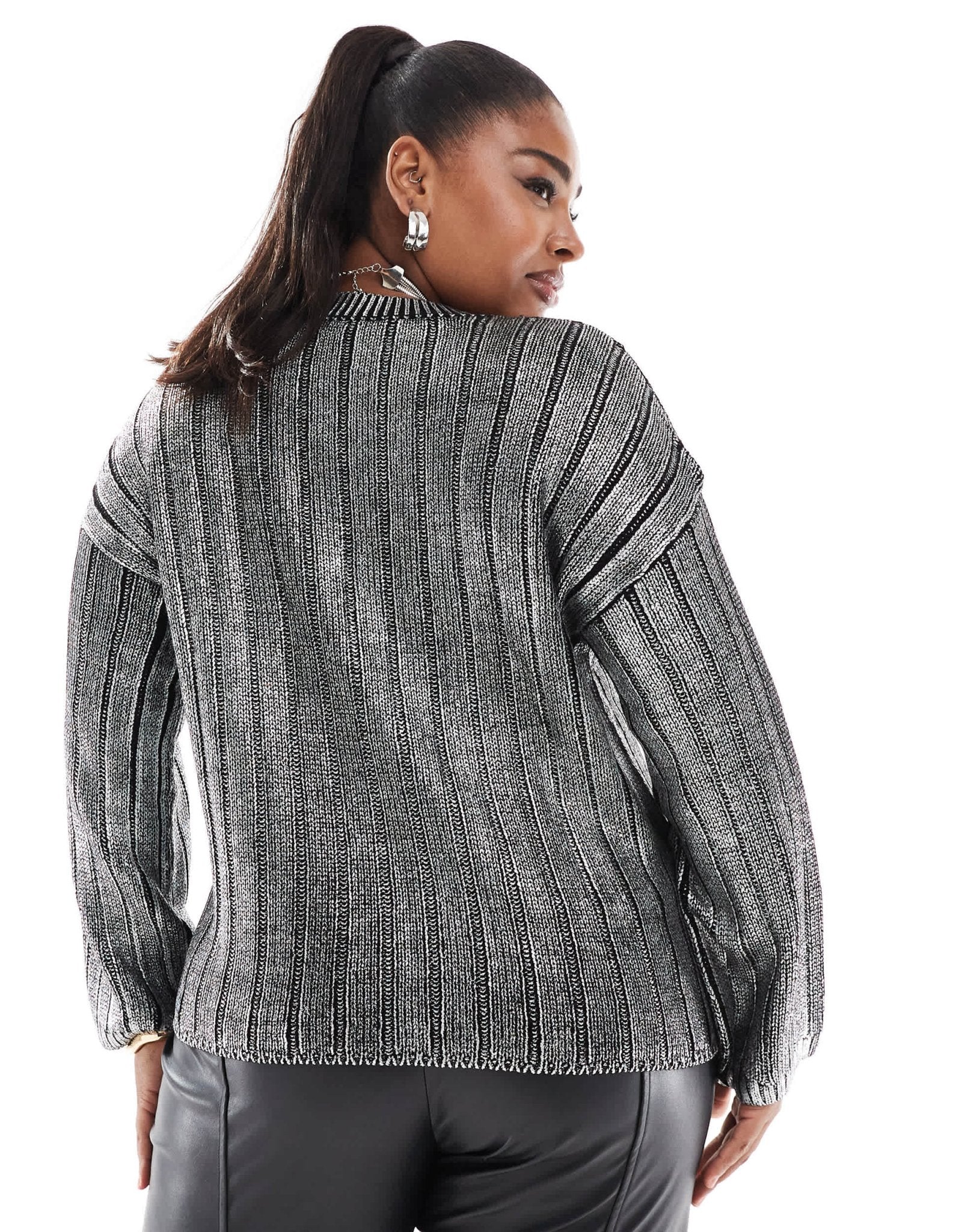 ONLY Curve cropped cable jumper in metallic silver - ASOS Sample Sale