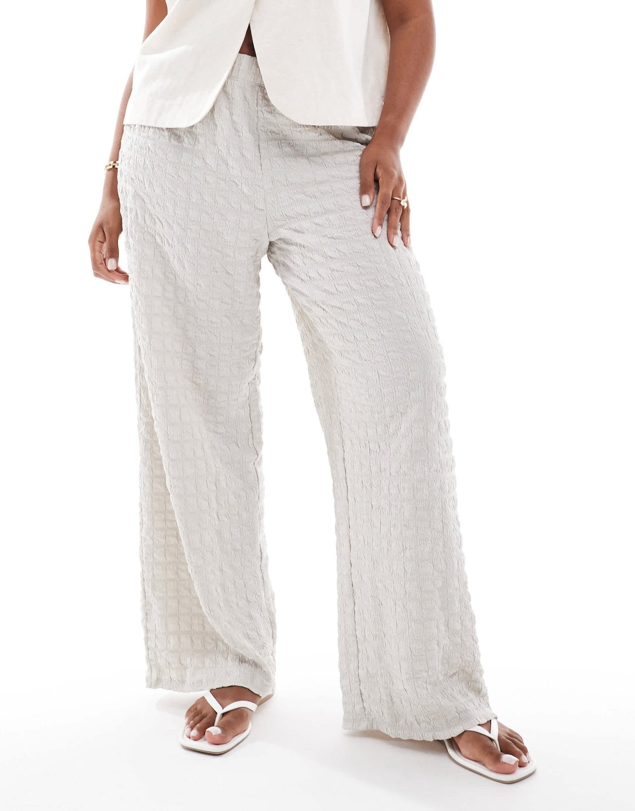 ONLY Curve seersucker wide leg trousers in ice grey - ASOS Sample Sale