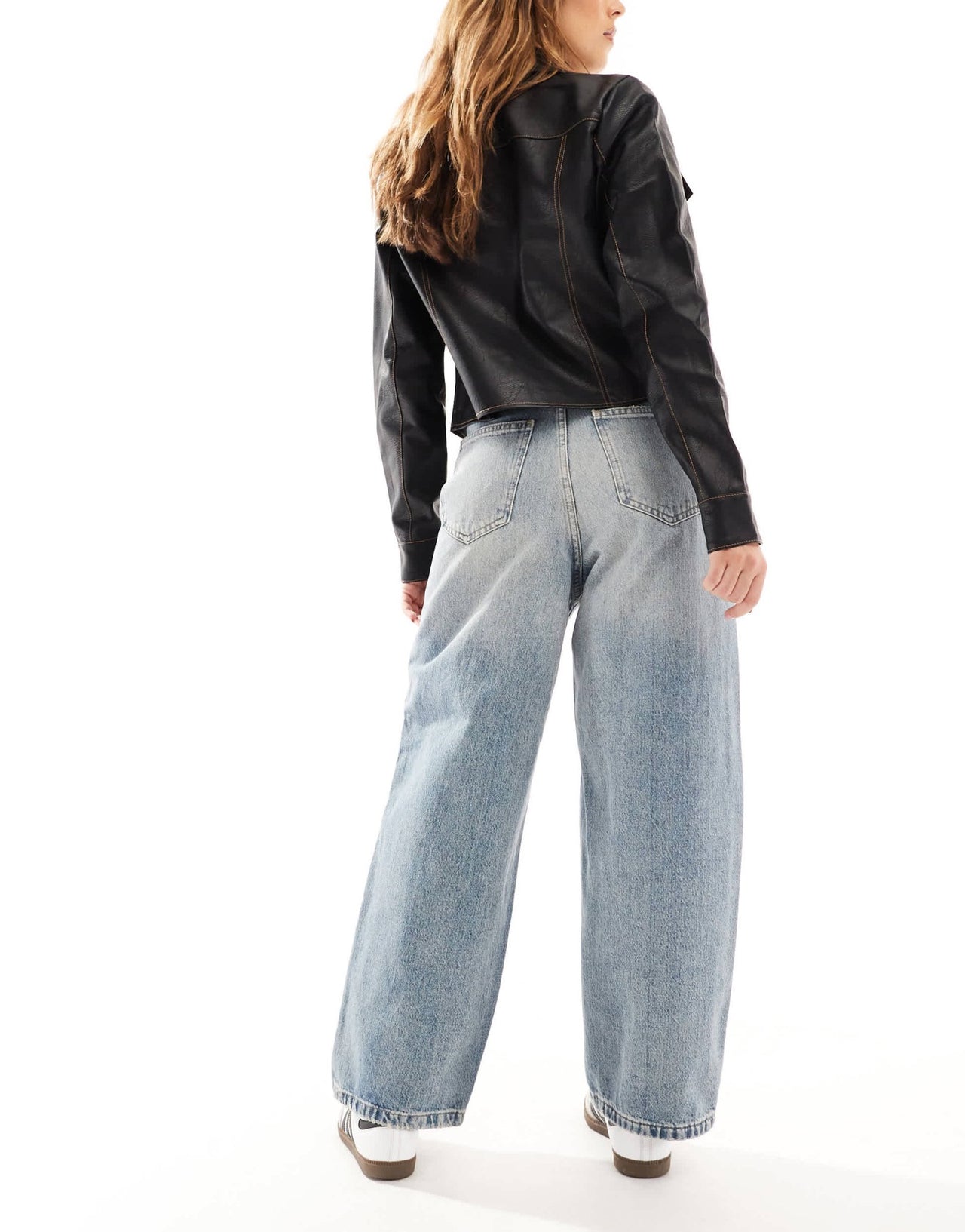 ONLY Lafayette mid waist wide leg jeans in stained vintage blue - ASOS Sample Sale