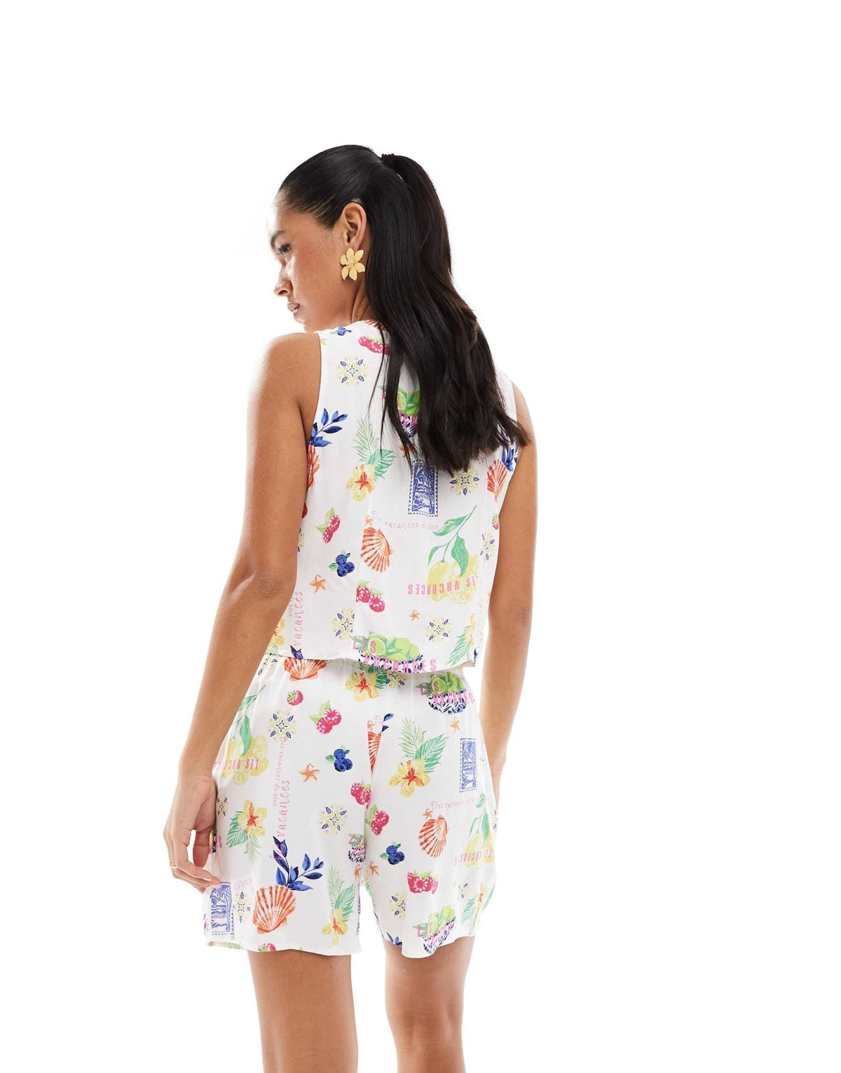 ONLY pull on short co-ord in postcard print - ASOS Sample Sale