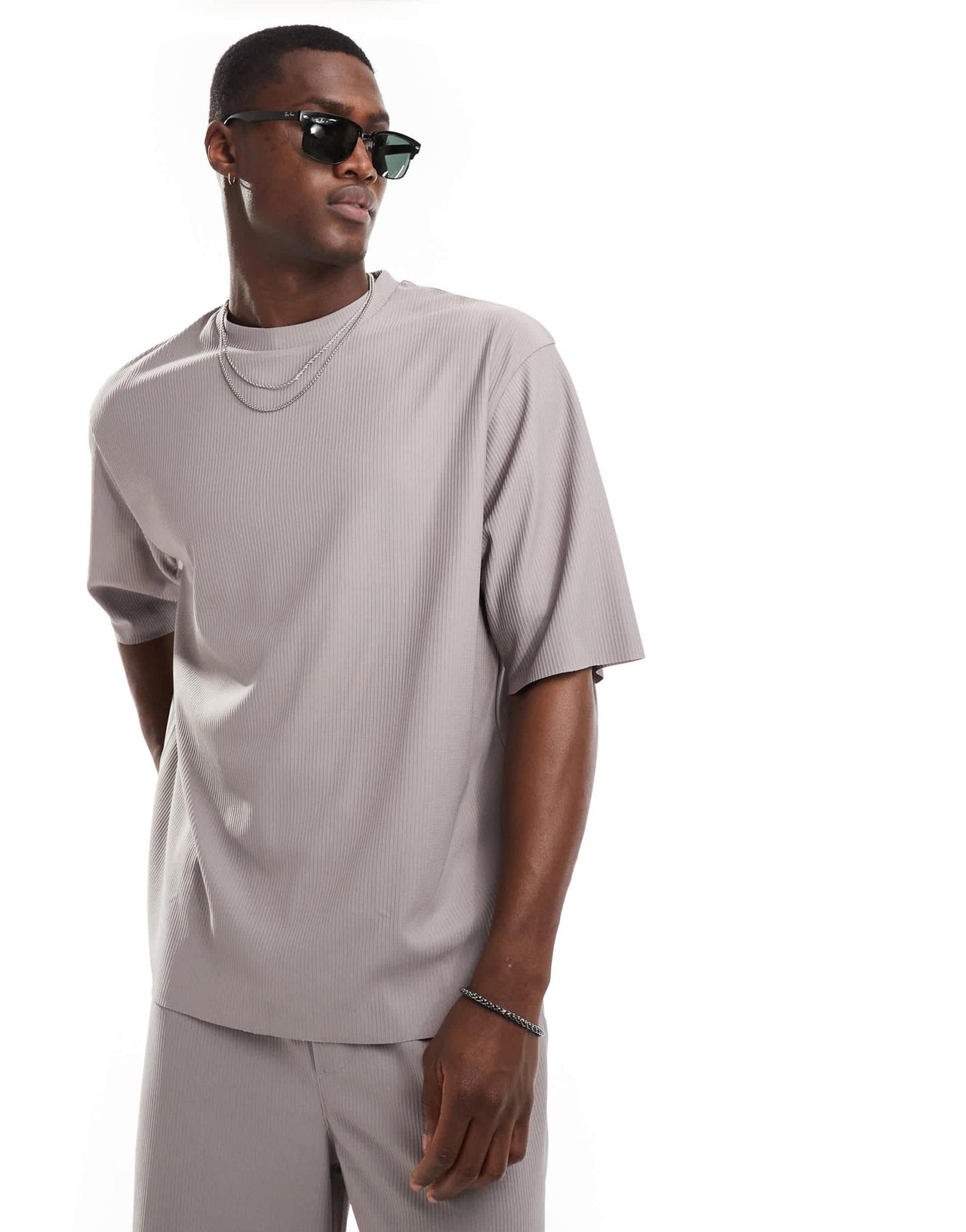 ONLY & SONS plisse super oversized t-shirt co - ord in grey - ASOS Sample Sale