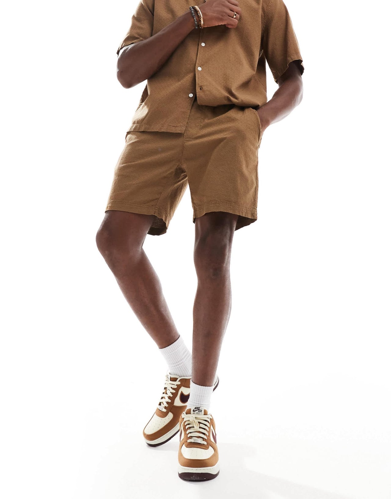ONLY & SONS waffle texture short in chocolate brown - ASOS Sample Sale