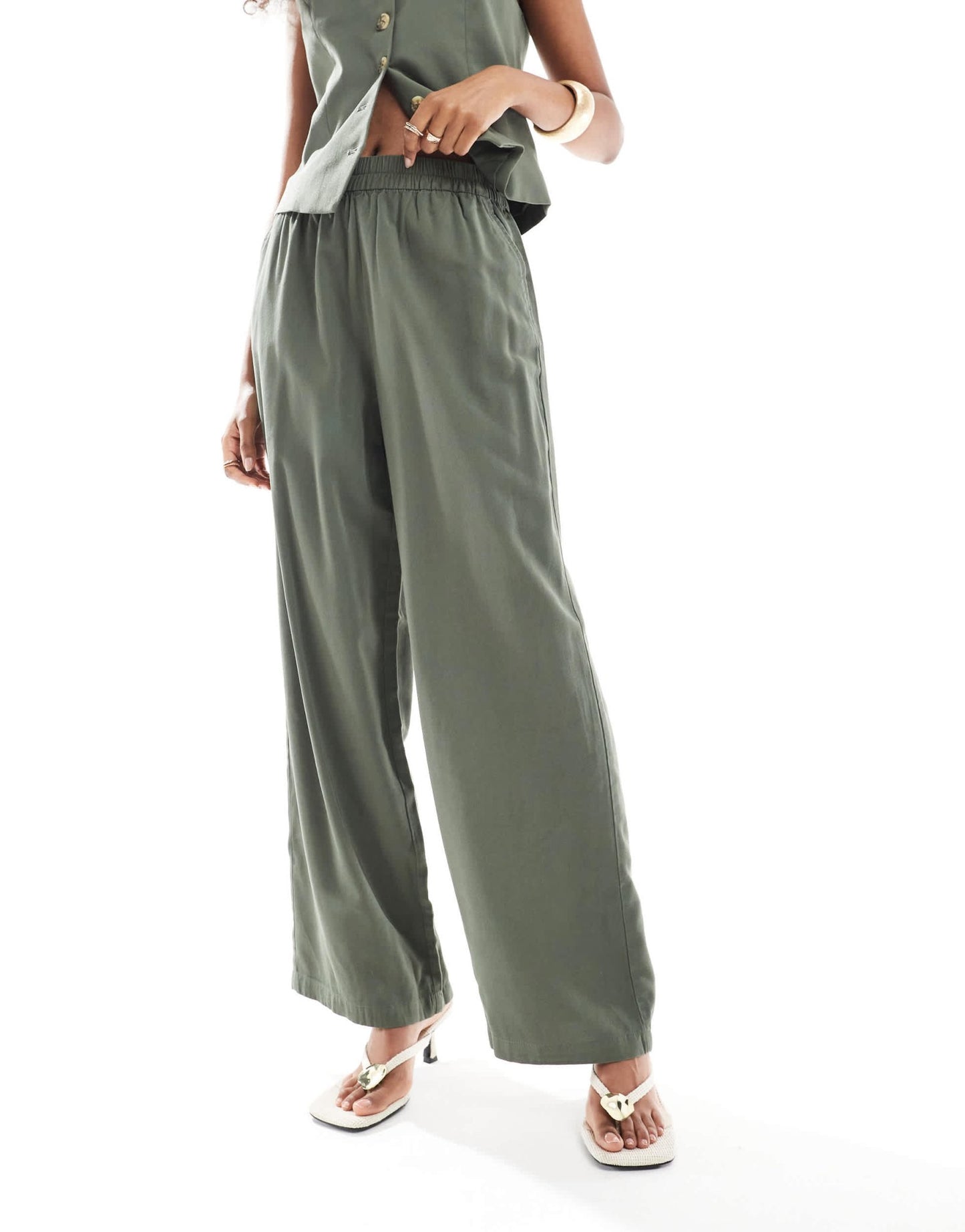 ONLY tailored twill pull on trousers co-ord in khaki - ASOS Sample Sale
