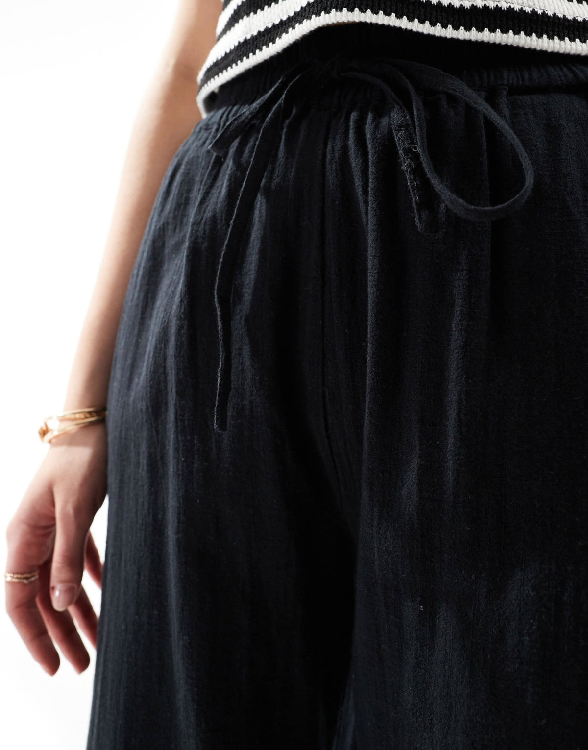 ONLY Tall wide leg linen look trousers in black - ASOS Sample Sale
