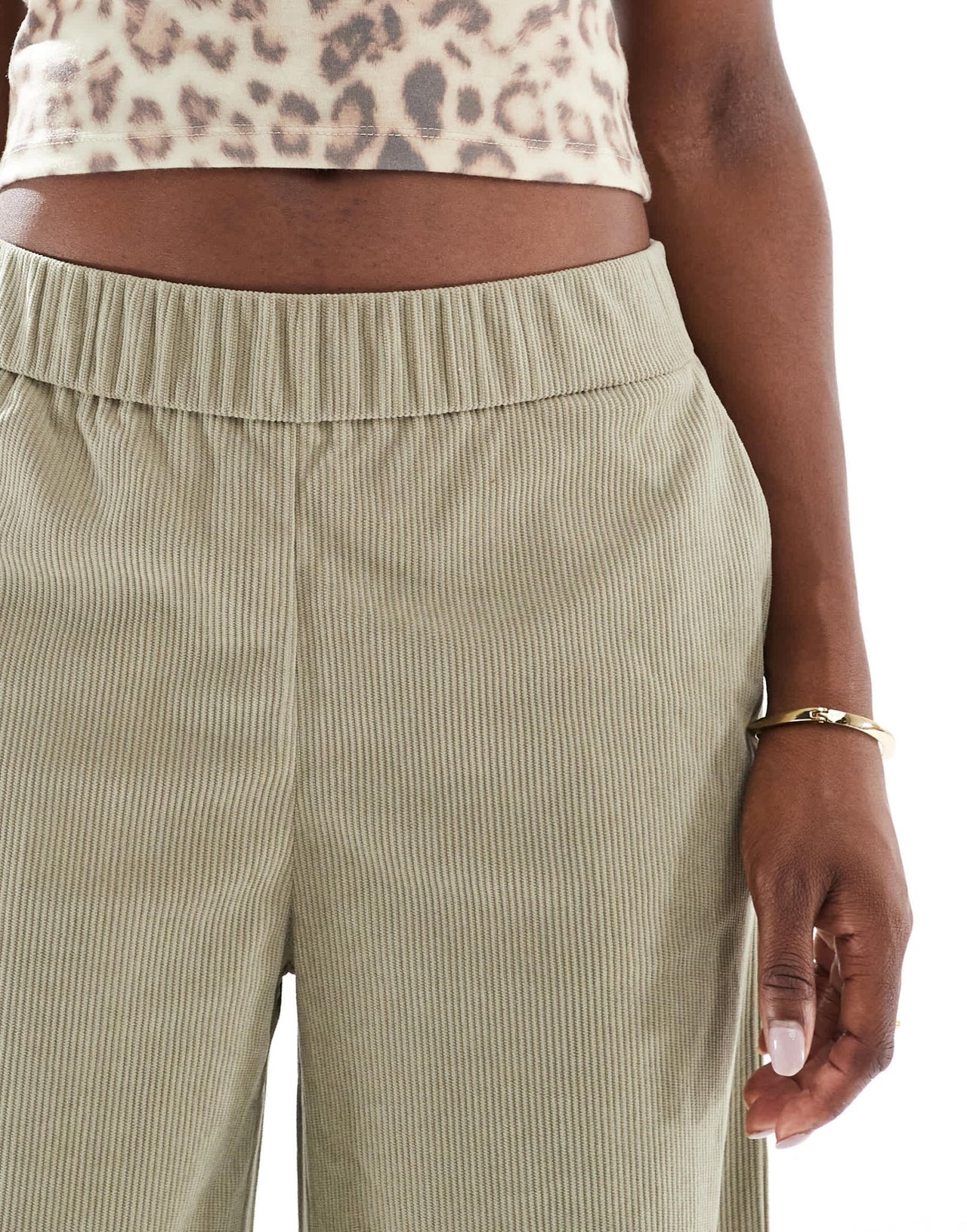 ONLY wide leg pull on cord trouser in sage - ASOS Sample Sale