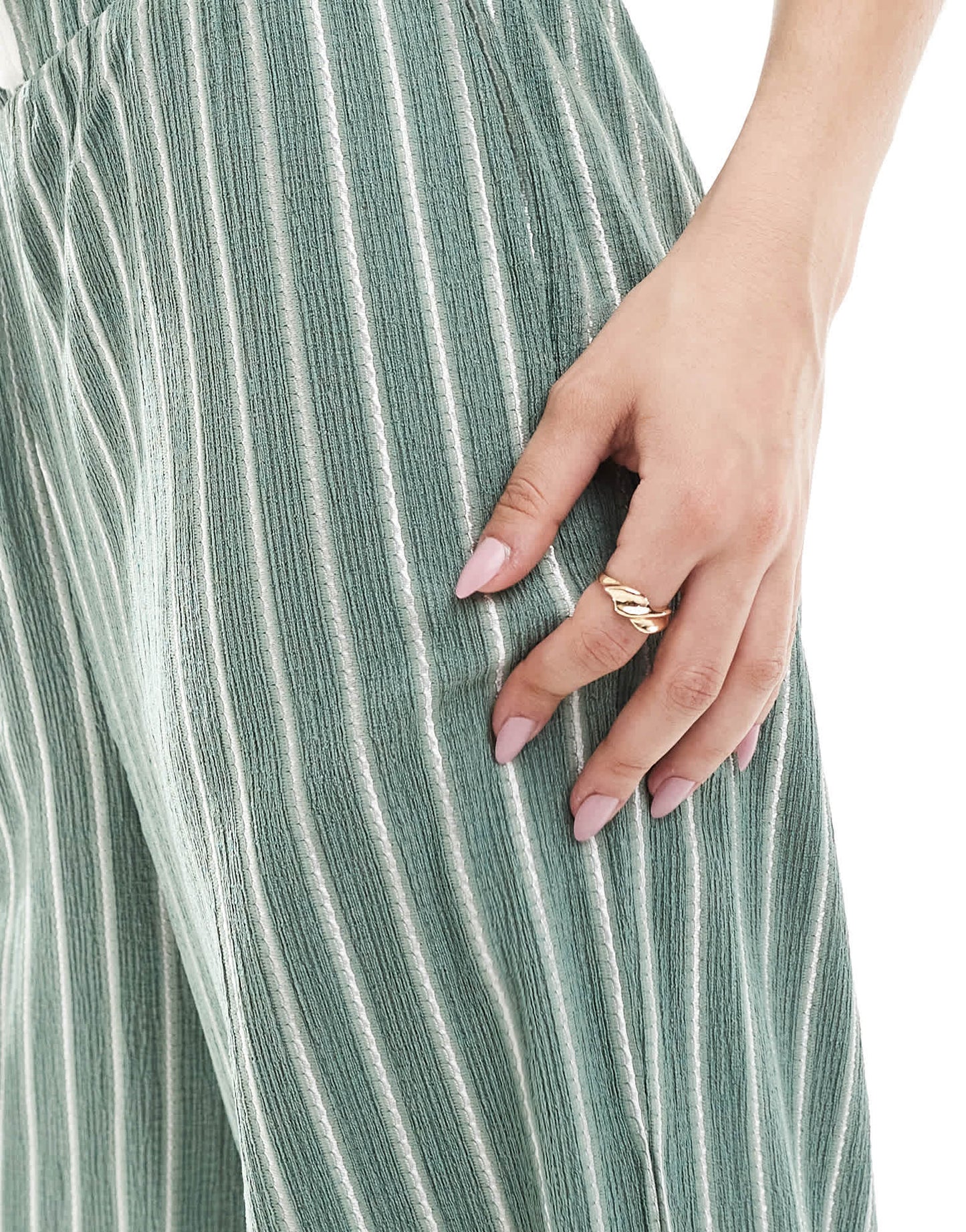 ONLY wide leg textured trouser in green stripe - ASOS Sample Sale