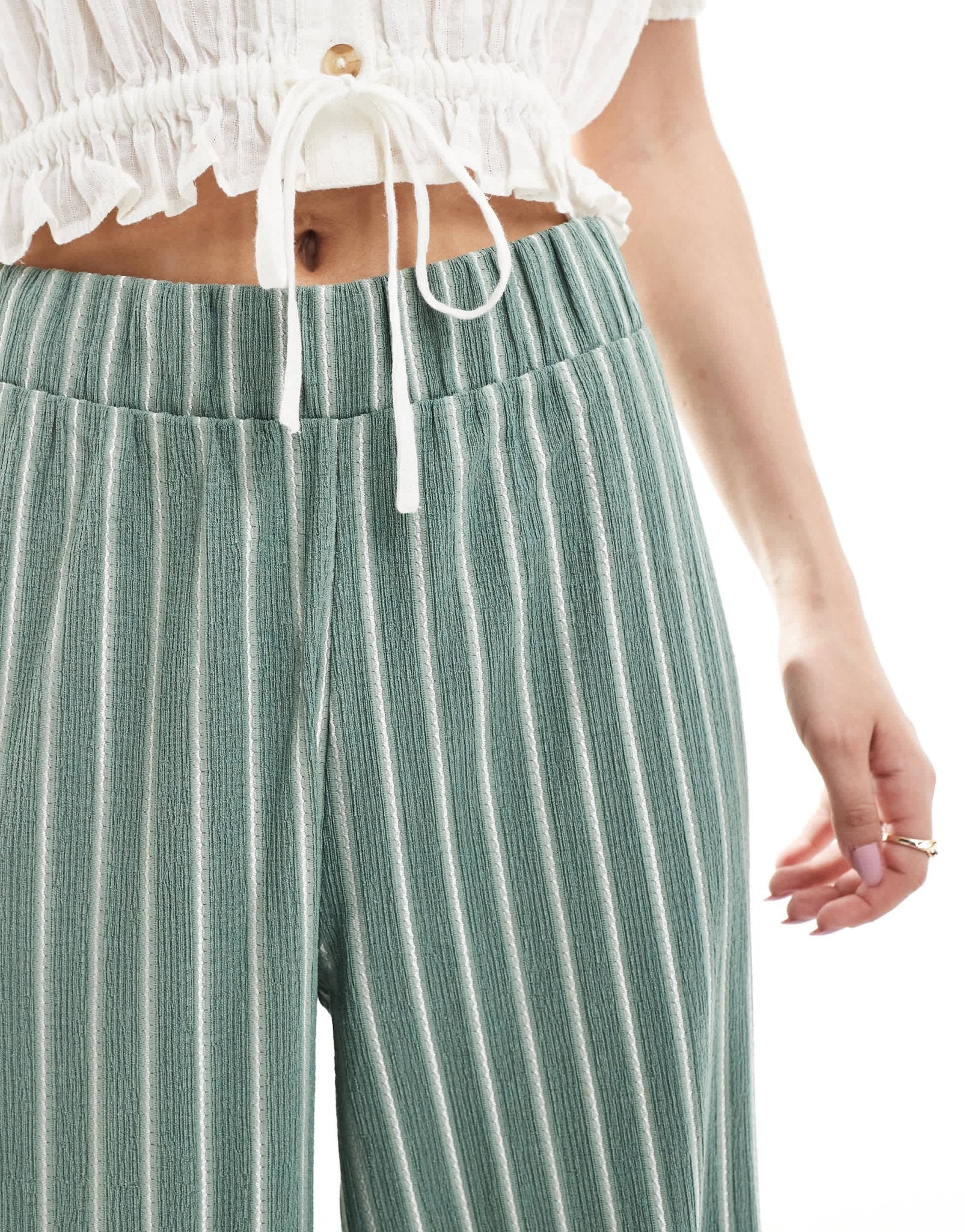 ONLY wide leg textured trouser in green stripe - ASOS Sample Sale