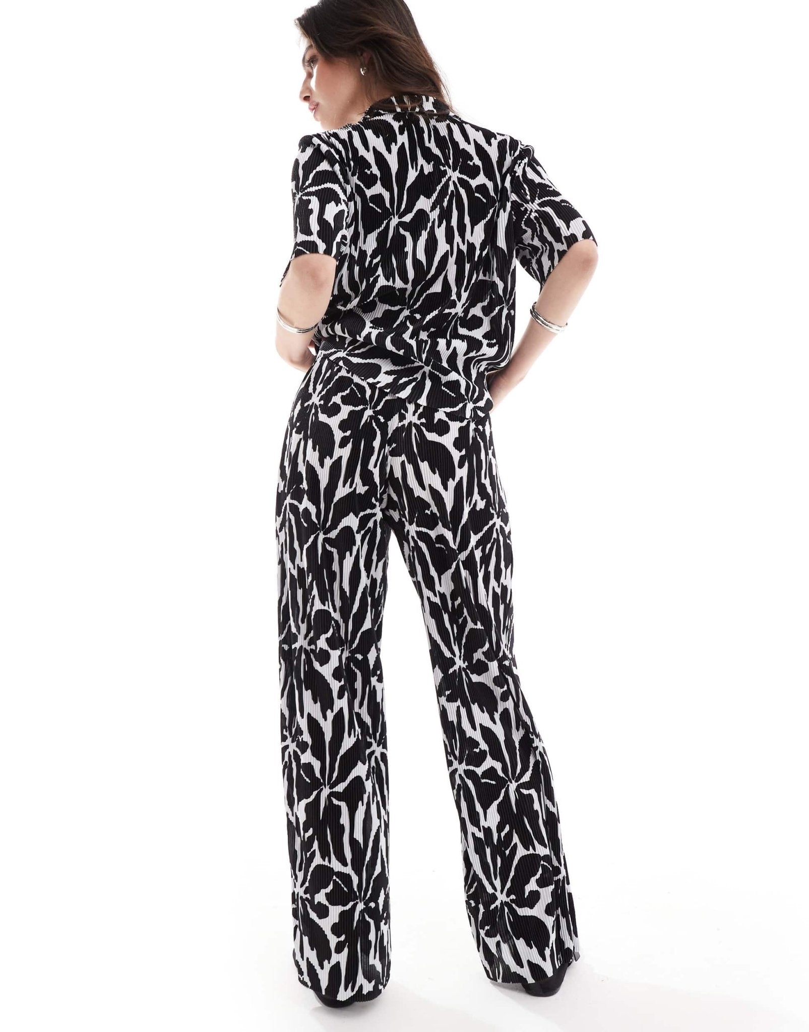 ONLY wide leg trouser co - ord in abstract flower print - ASOS Sample Sale
