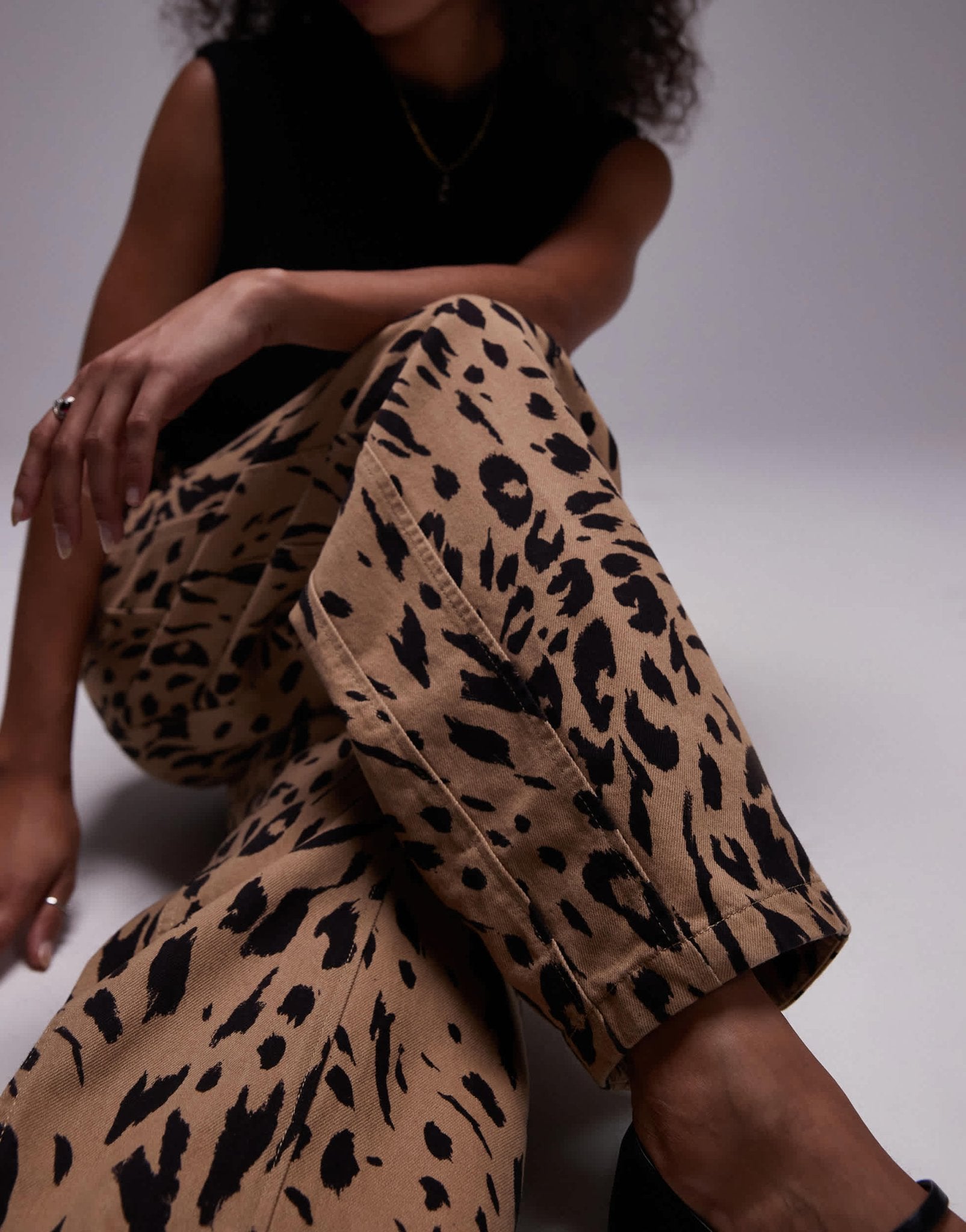 & Other Stories barrel leg trousers with seam detail in leopard print - ASOS Sample Sale