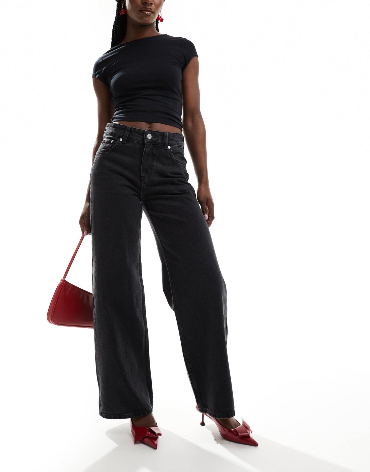 & Other Stories Gio mid waist relaxed wide leg jeans in washed black - ASOS Sample Sale