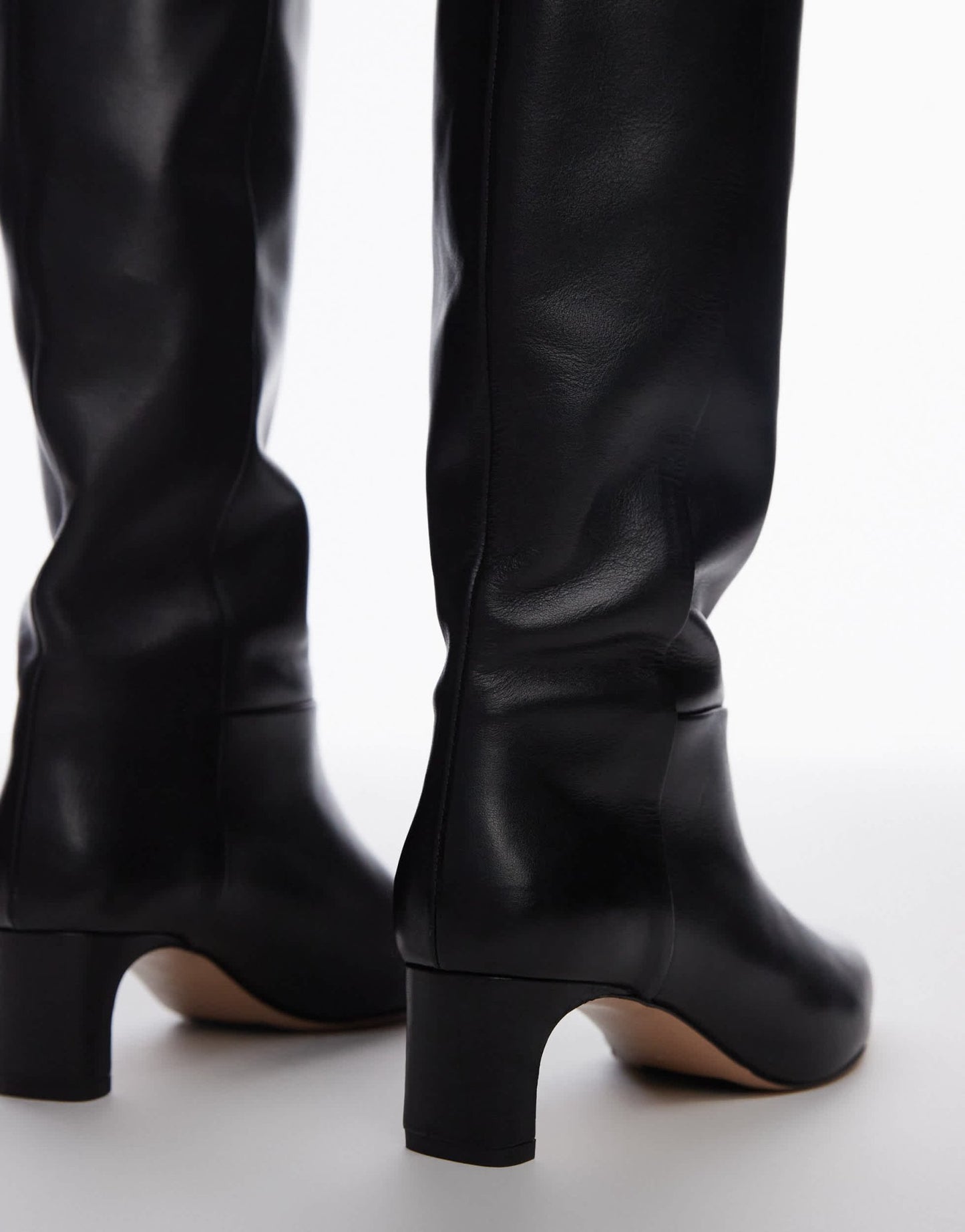 & Other Stories leather pointed toe kitten heel high leg boots in black - ASOS Sample Sale