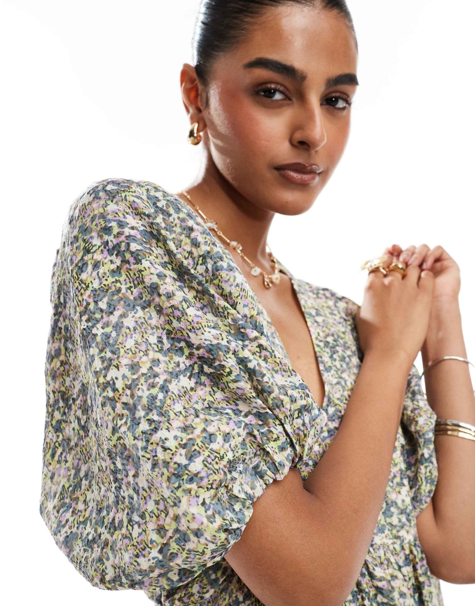 & Other Stories maxi dress with volume sleeves in muted floral jacquard print - ASOS Sample Sale