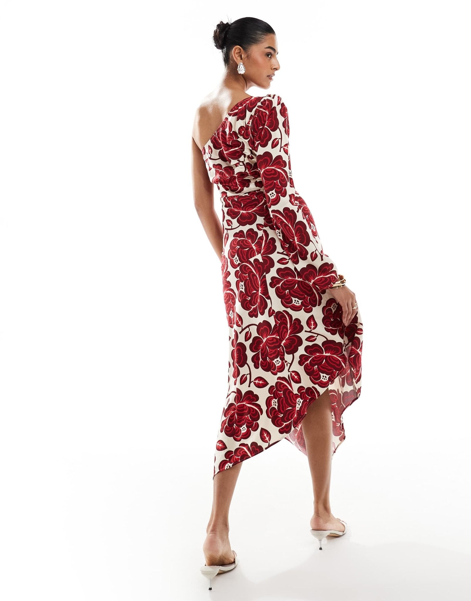 & Other Stories one shoulder long sleeve midaxi dress with asymmetric hem in bold floral print - ASOS Sample Sale
