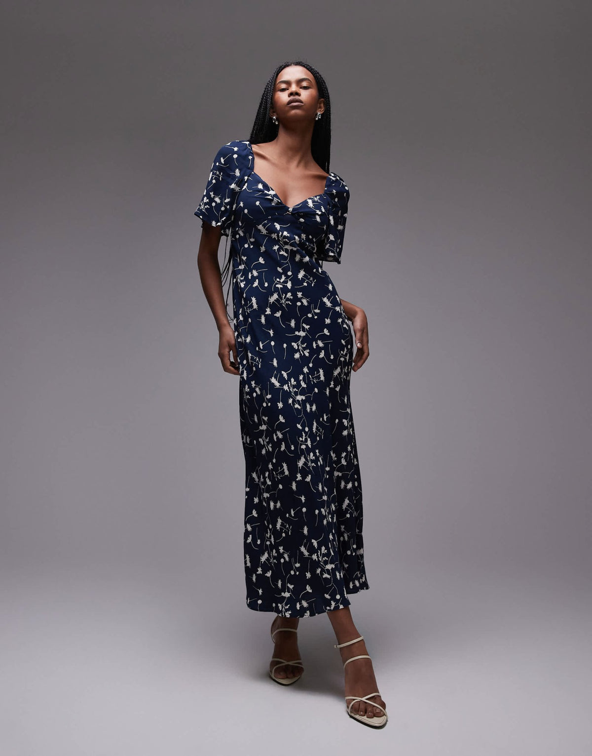 & Other Stories puff sleeve midaxi dress with twist sweetheart neckline in blue abstract print - ASOS Sample Sale