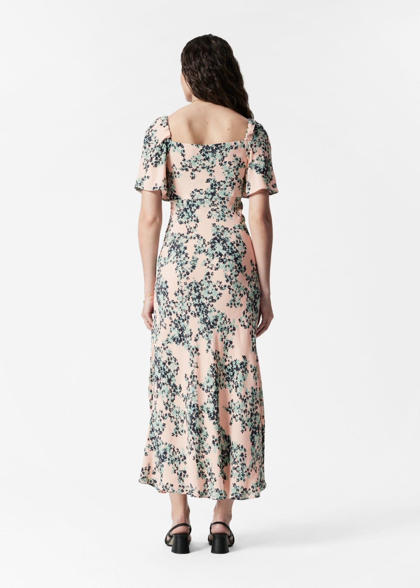 & Other Stories puff sleeve midaxi dress with twist sweetheart neckline in floral print - ASOS Sample Sale