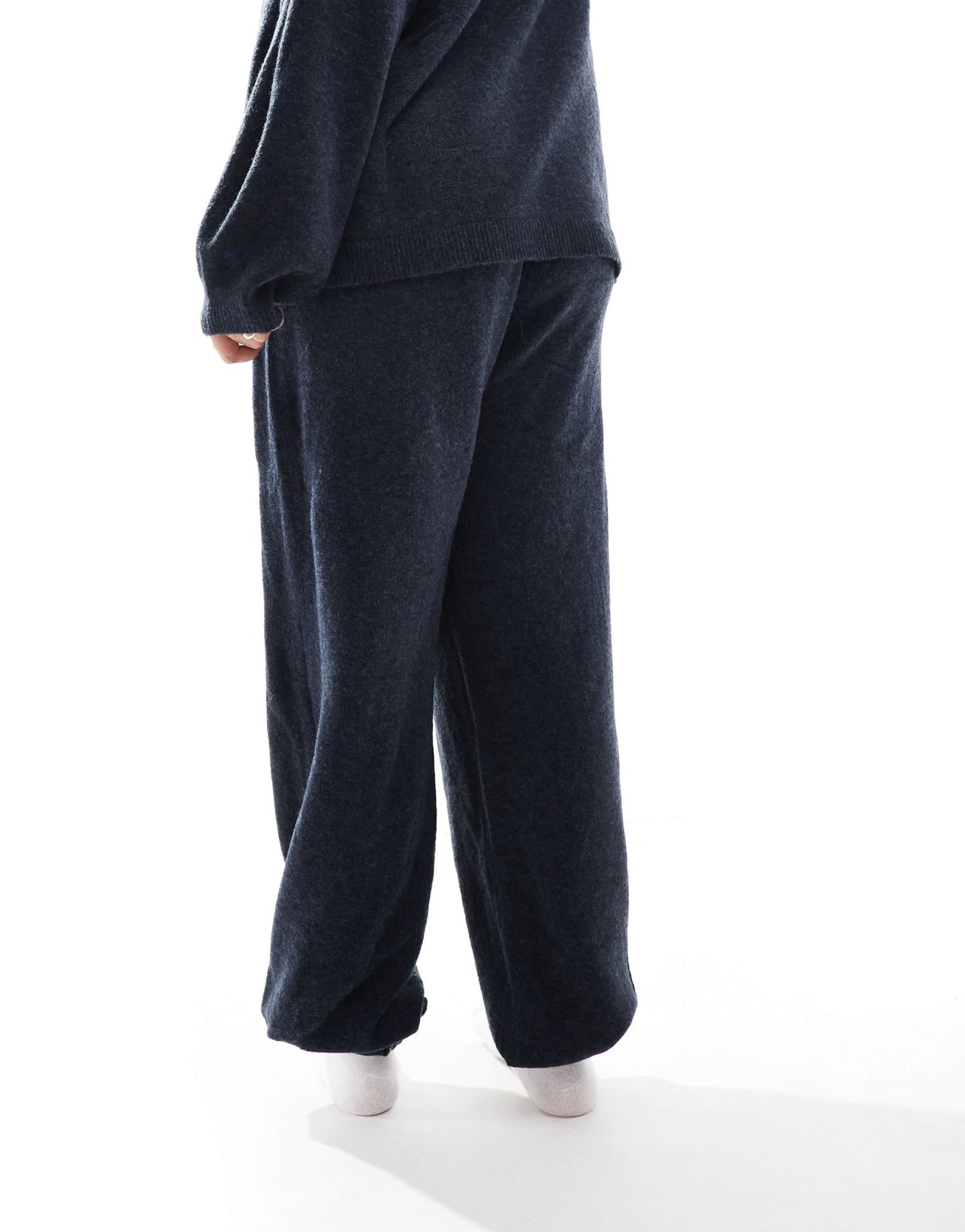 Pieces Curve cozy knitted cuffed jogger co - ord in navy melange - ASOS Sample Sale