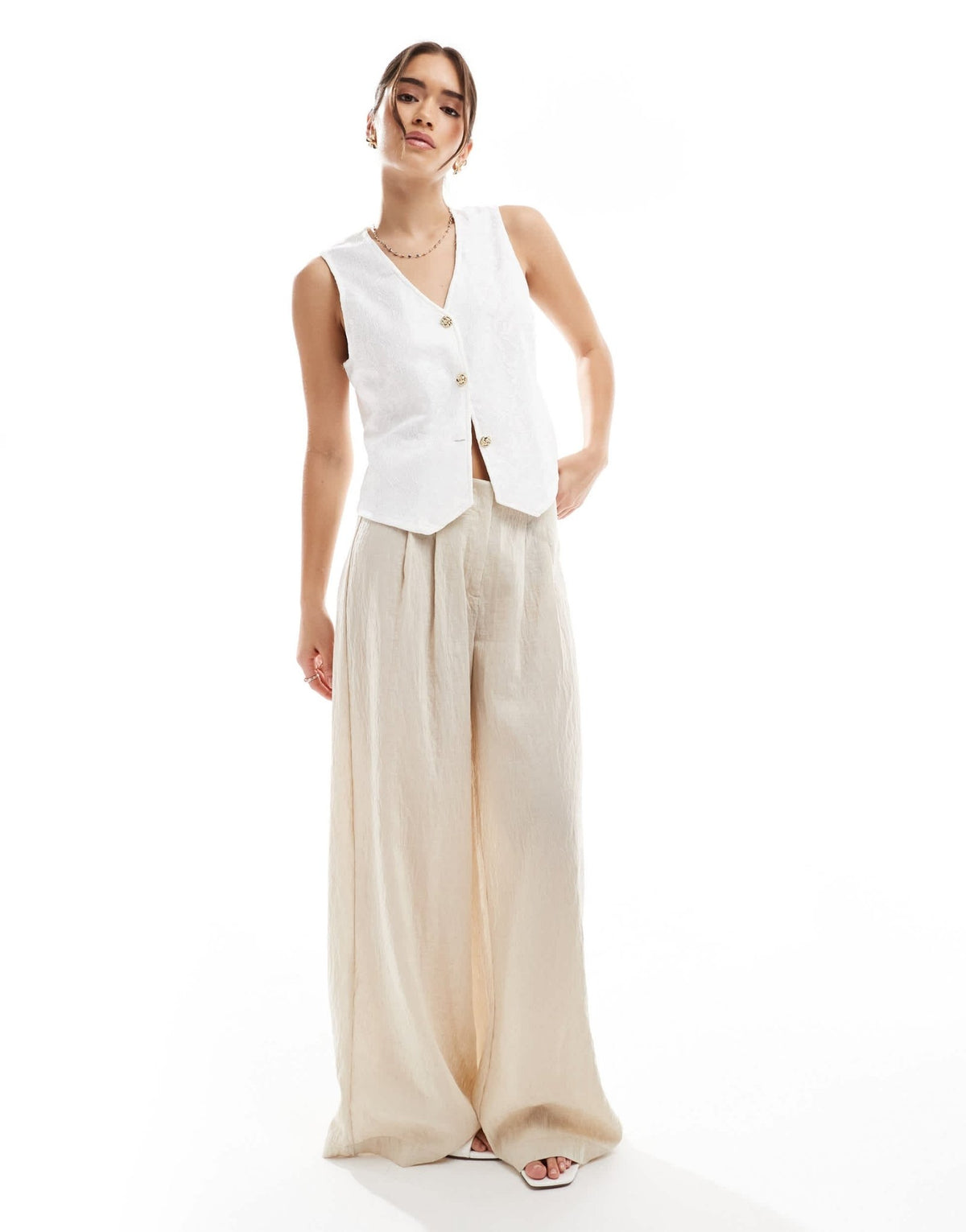 Pieces floral jacquard waistcoat in white - ASOS Sample Sale