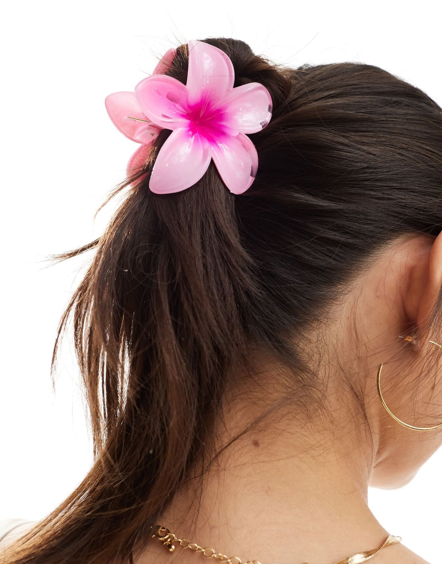 Pieces hawaiian flower hair claw in pink - ASOS Sample Sale