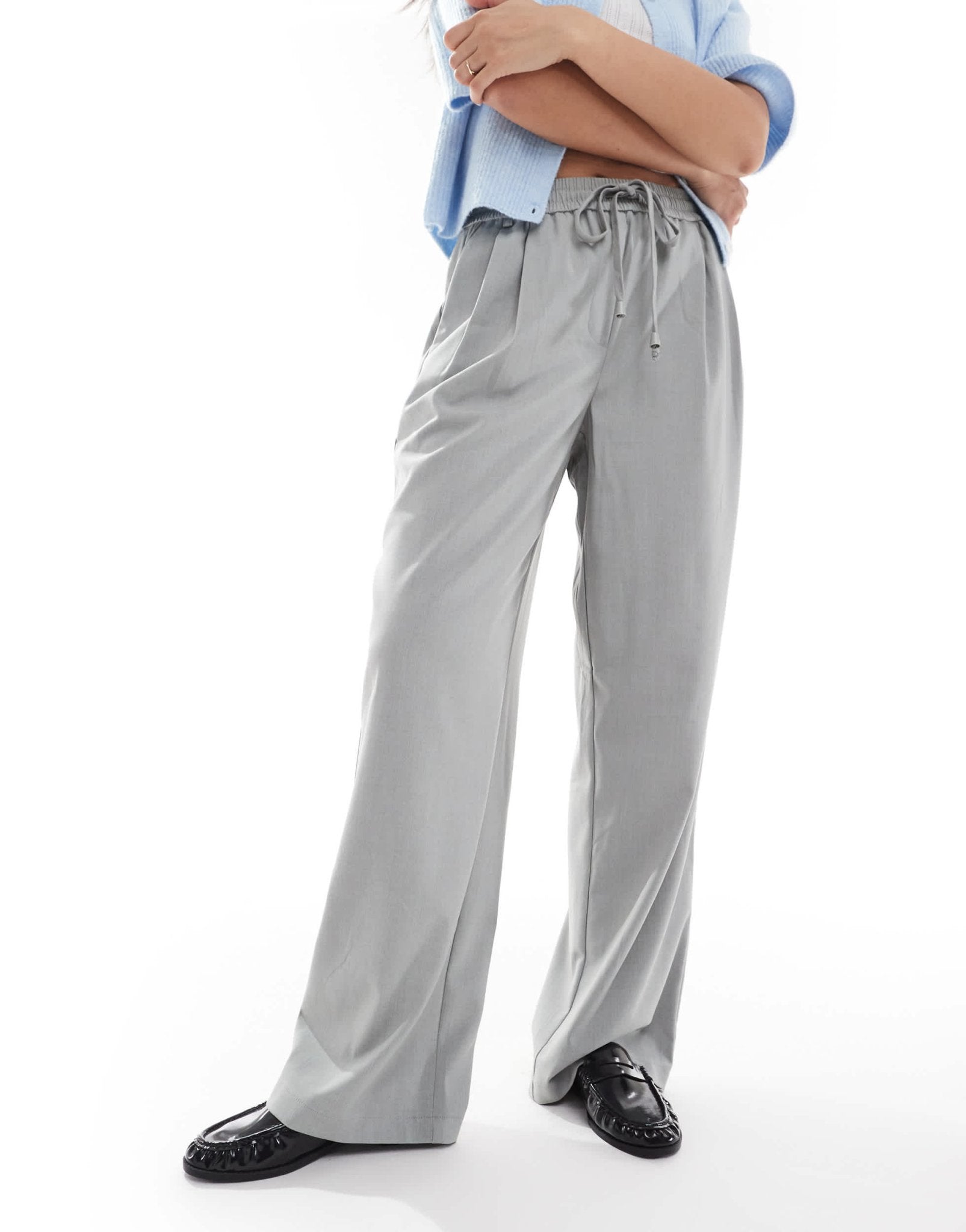 Pieces high waist drapey wide leg dad trouser in medium grey melange - ASOS Sample Sale