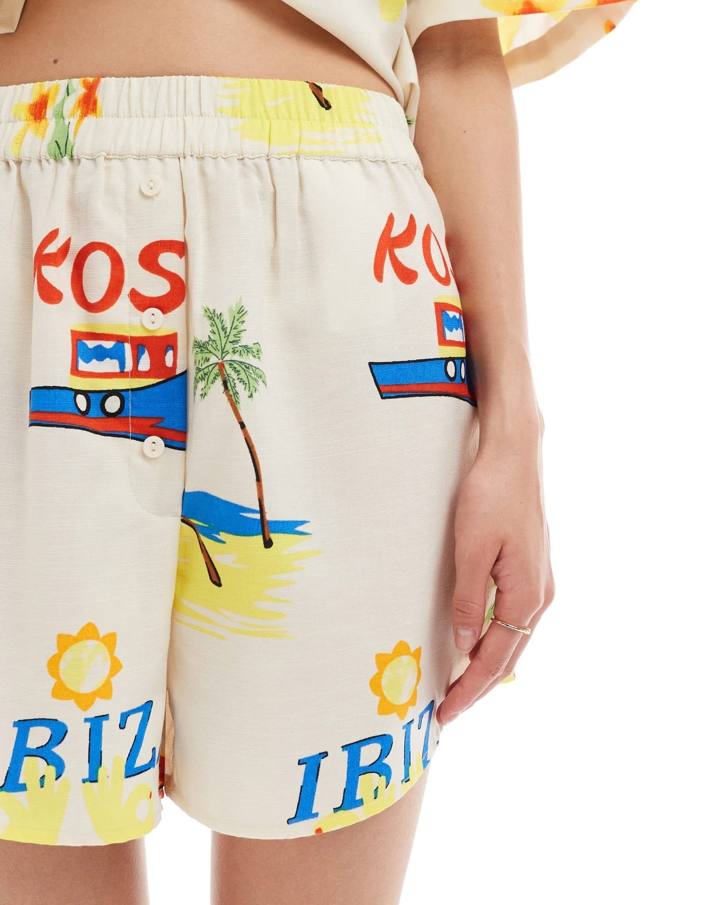 Pieces high waist short co-ord in summer holiday print - ASOS Sample Sale
