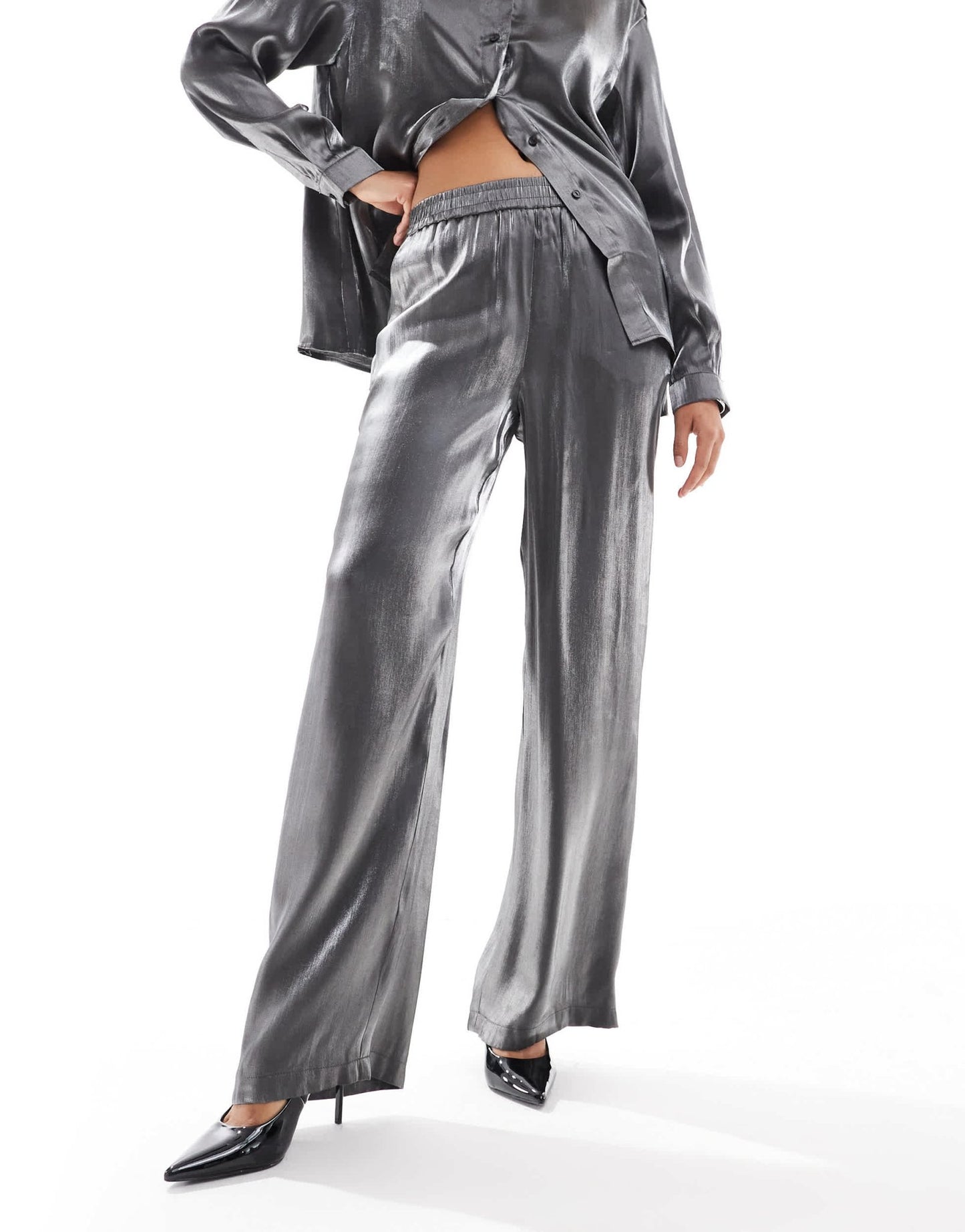 Pieces pull on trouser co - ord in metallic grey - ASOS Sample Sale
