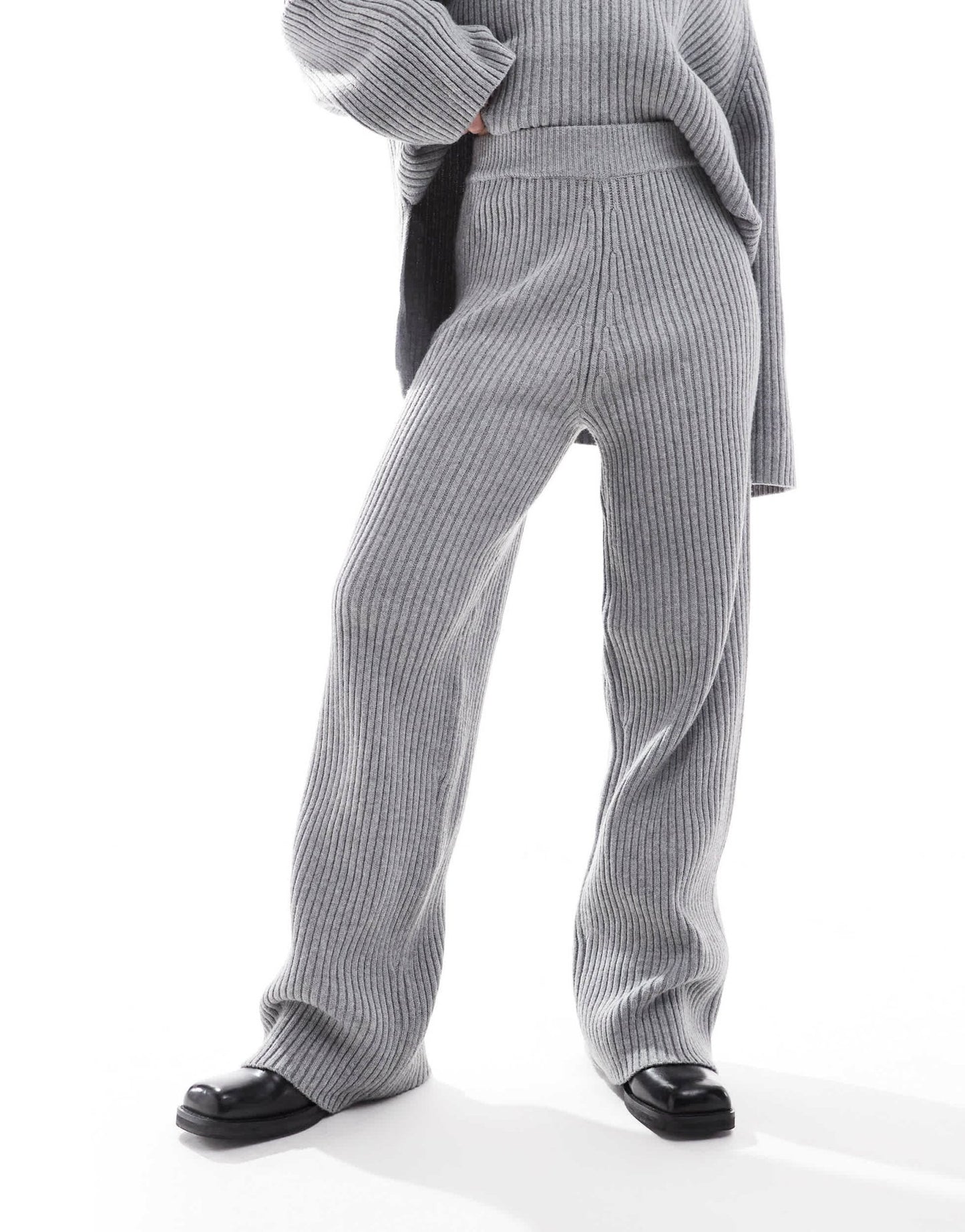 Pimkie ribbed knit wide leg trouser co - ord in light grey - ASOS Sample Sale