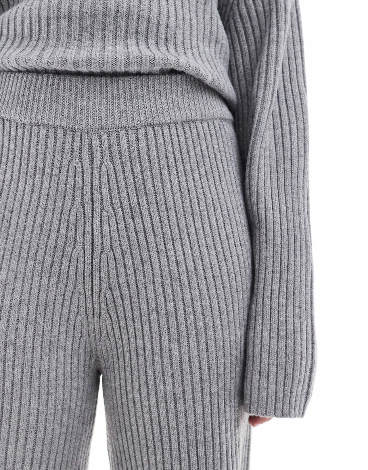 Pimkie ribbed knit wide leg trouser co - ord in light grey - ASOS Sample Sale