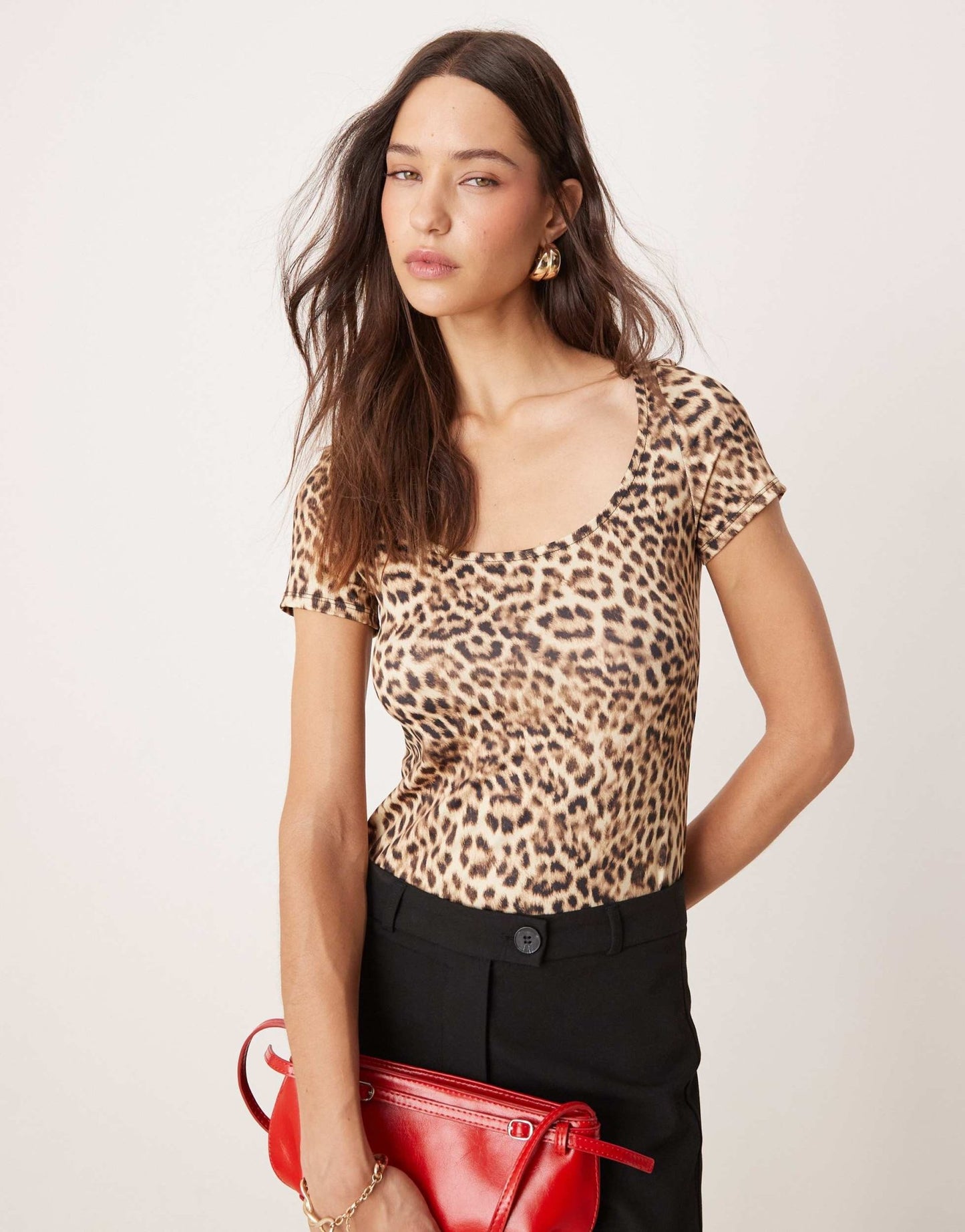 Pimkie slinky scoop neck body in leopard print - ASOS Sample Sale