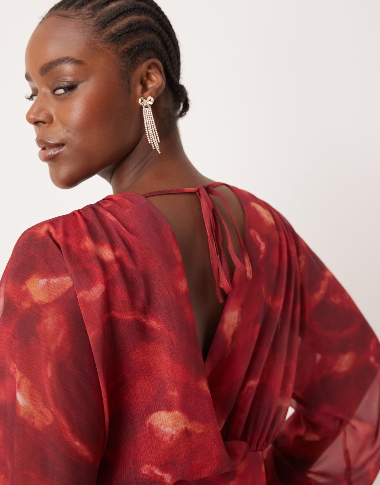 Pretty Lavish Curve balloon sleeve midaxi dress in red print - ASOS Sample Sale