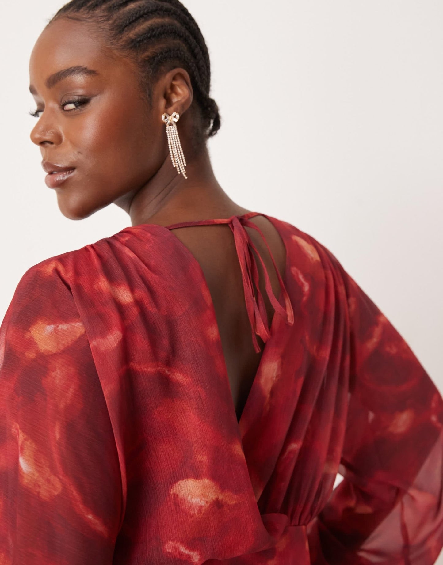 Pretty Lavish Curve balloon sleeve midaxi dress in red print - ASOS Sample Sale