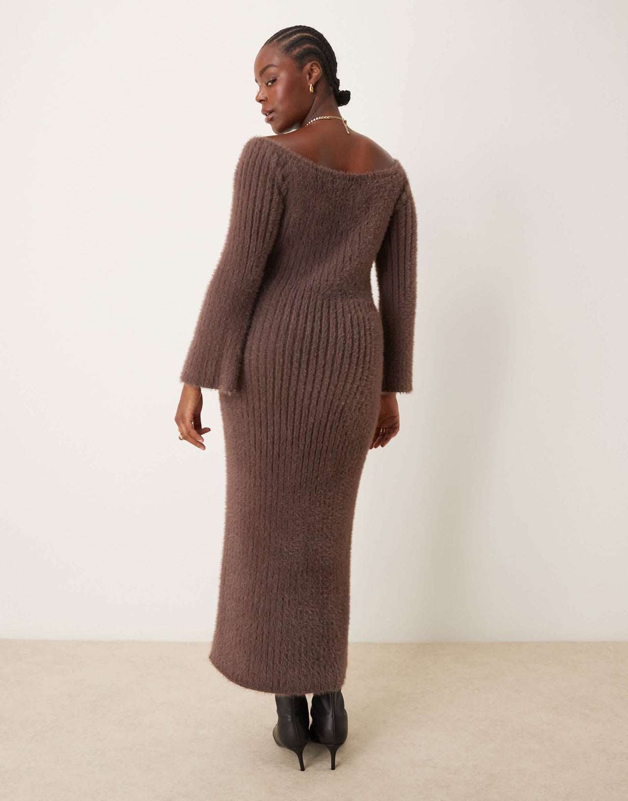 Pretty Lavish Curve knit midaxi dress in chocolate plum - ASOS Sample Sale