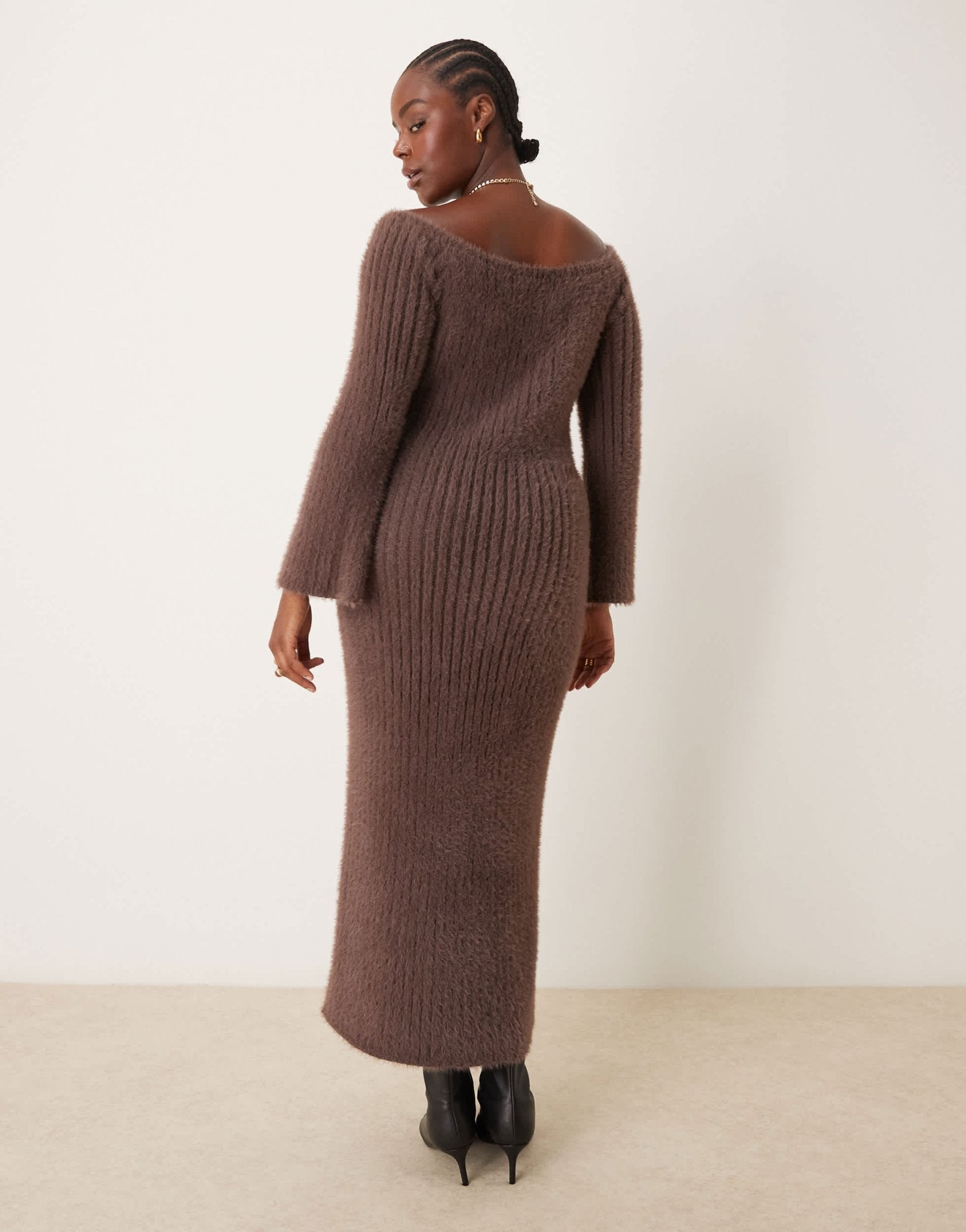 Pretty Lavish Curve knit midaxi dress in chocolate plum - ASOS Sample Sale
